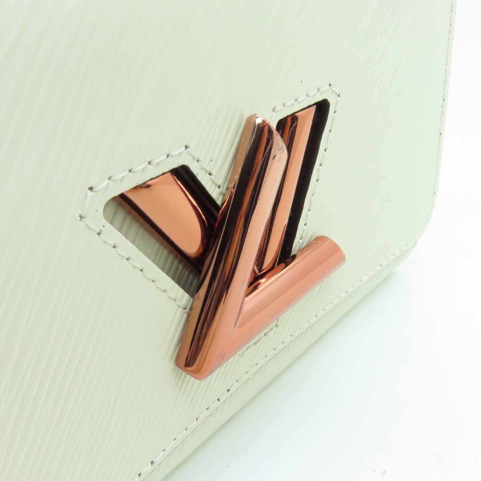 LOUIS VUITTON 【激減優惠】Epi Twist PM金扣手挽肩背兩用袋白色