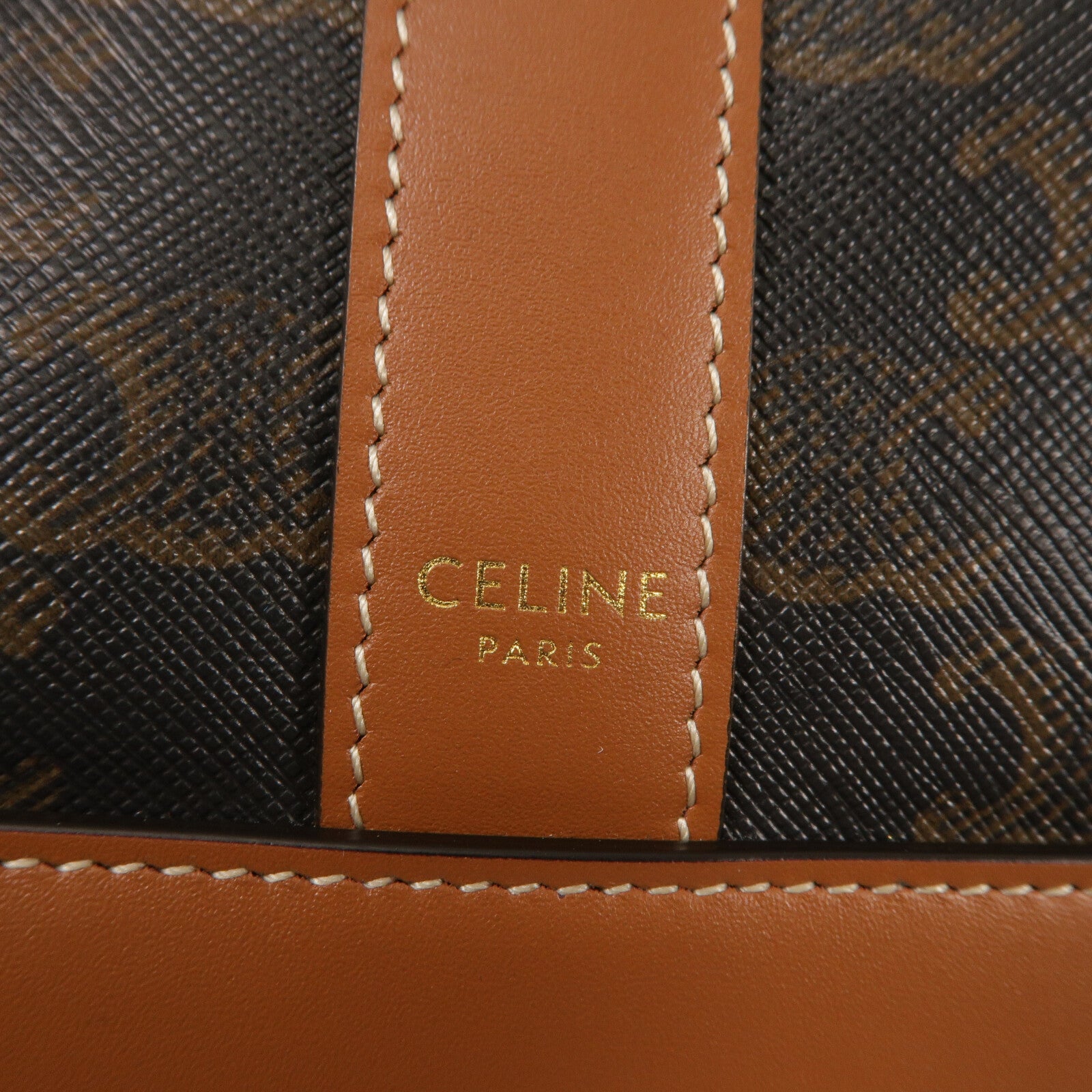 CELINE 塗層帆布Triomphe Bucket Bag Medium肩背袋