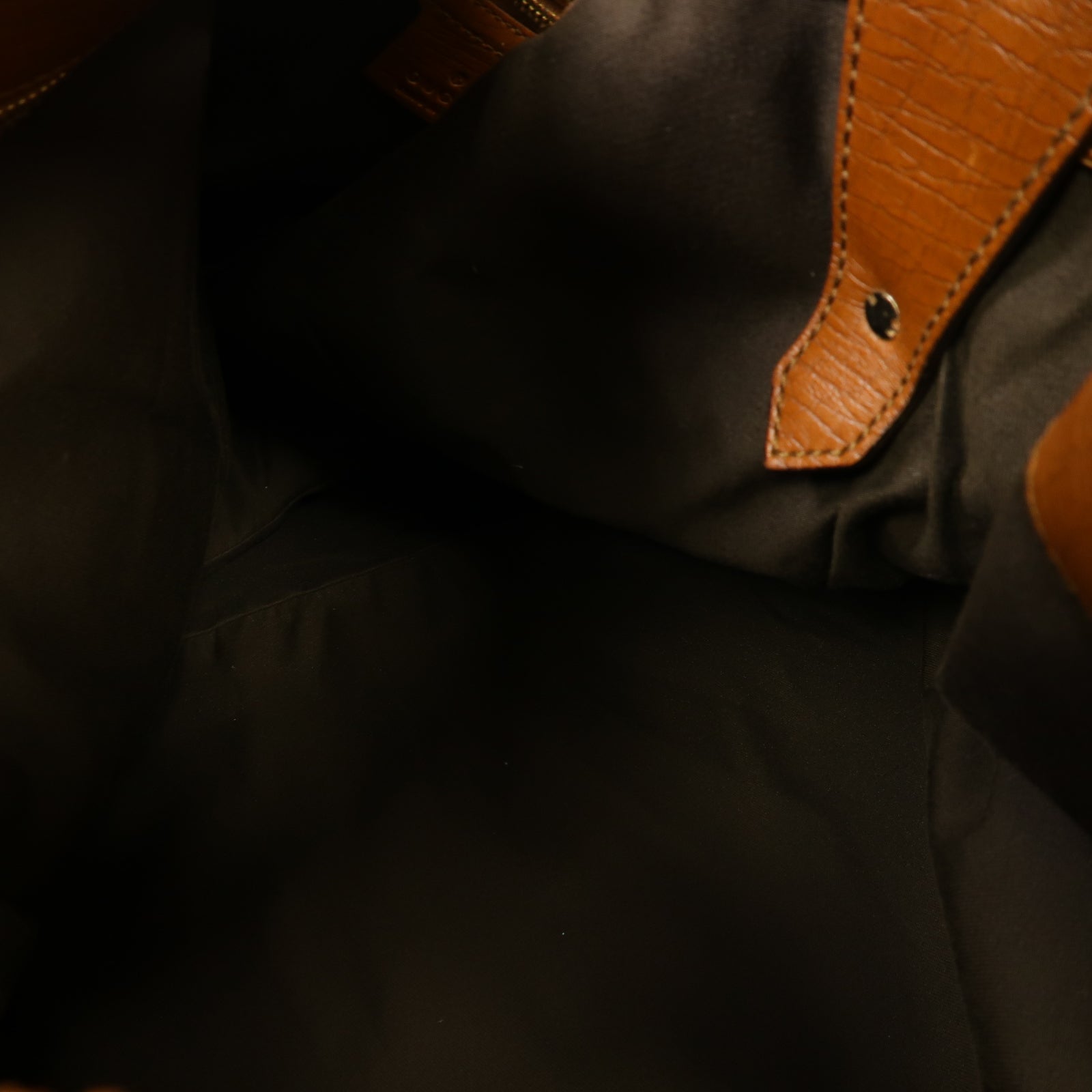 GUCCI 牛皮皮革Shoulder Bag銀扣肩背袋啡色