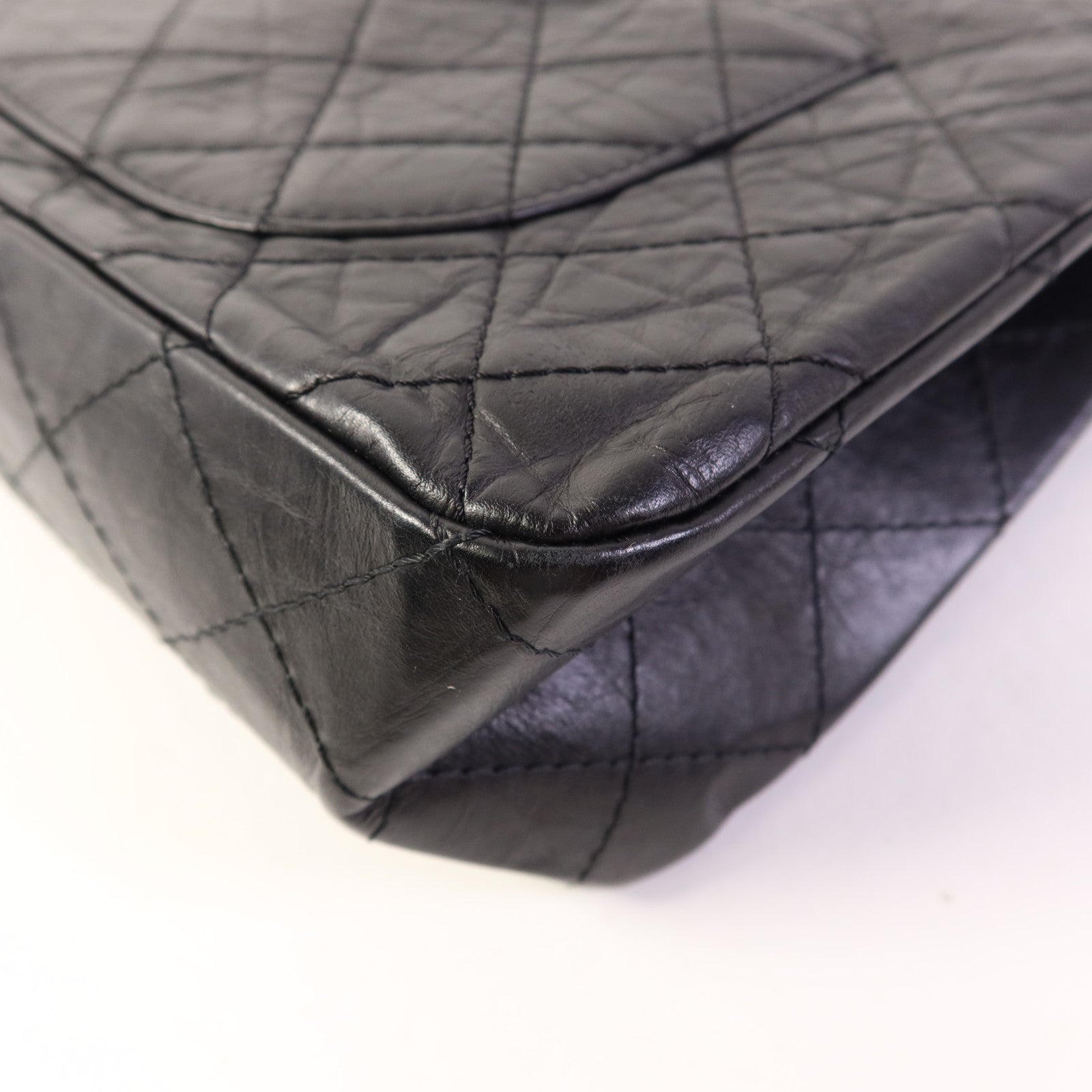 CHANEL 牛皮皮革2.55 Jumbo銀扣鏈帶肩背袋