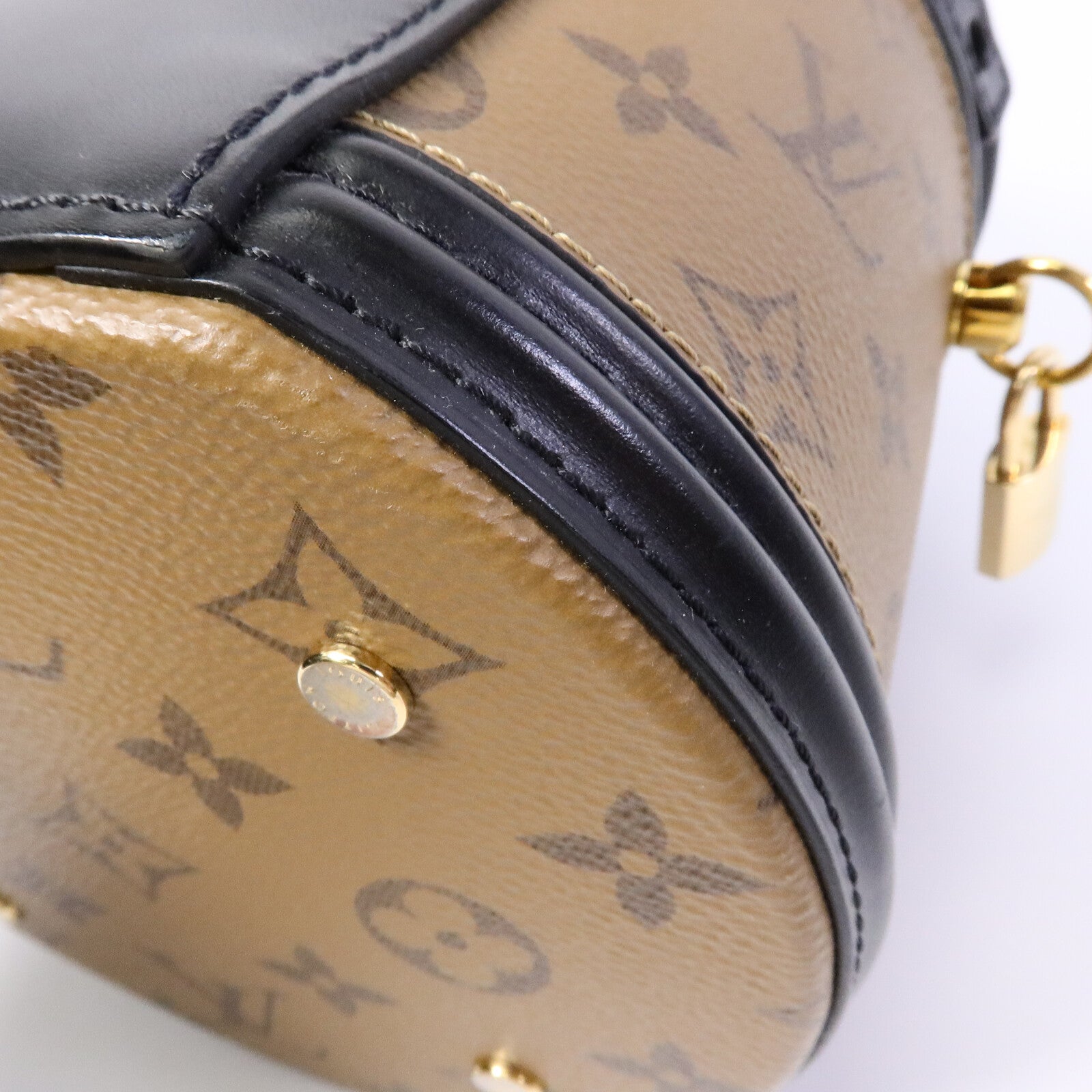 LOUIS VUITTON Monogram Reverse Cannes金扣手挽肩背兩用袋