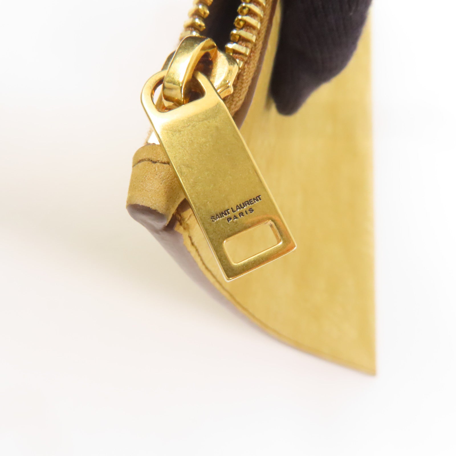 SAINT LAURENT 麂皮皮革Clutch金扣手拿包淺啡色