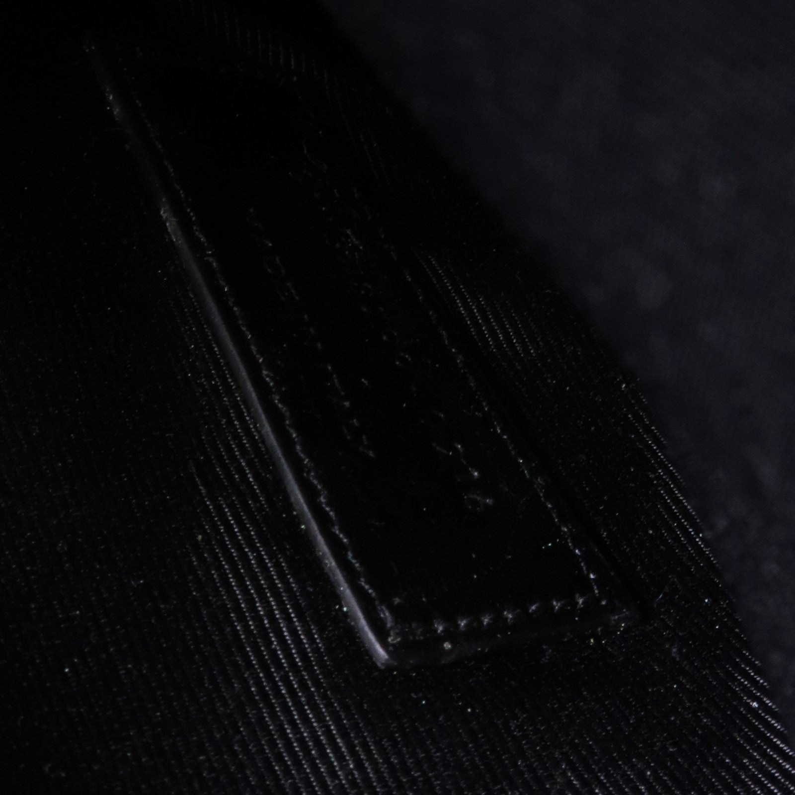 YVES SAINT LAURENT 牛皮皮革Sac De Jour銀扣手挽肩背兩用袋