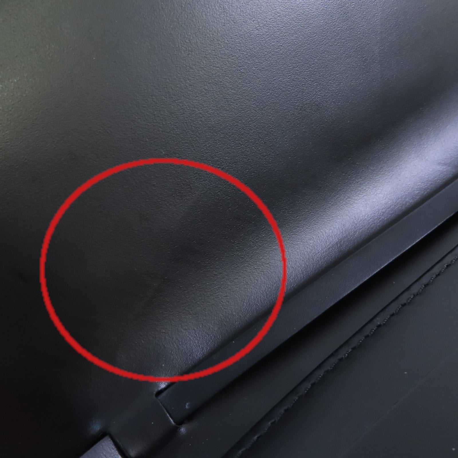 LOUIS VUITTON Epi Honfleur金扣肩背袋