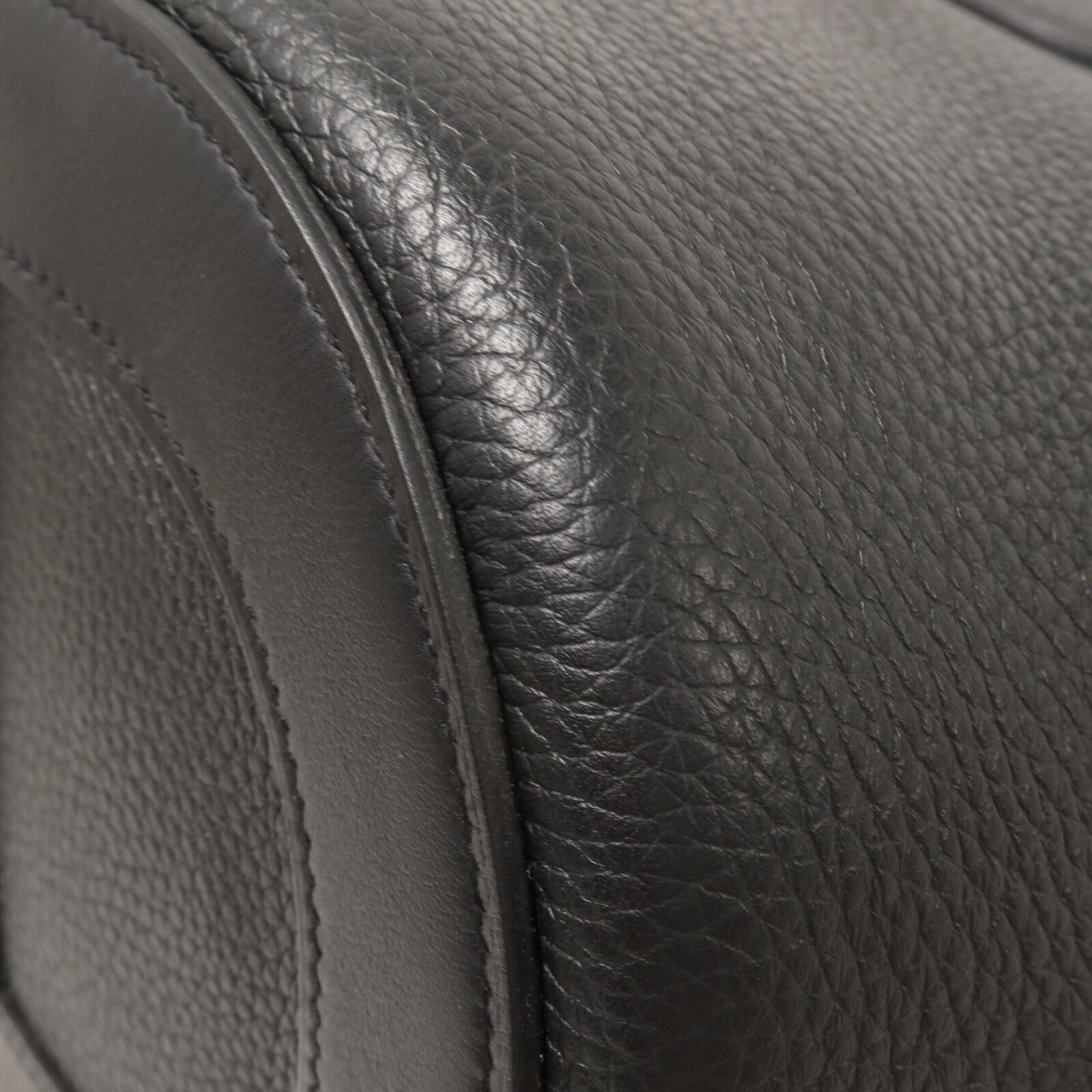 HERMES Clemence皮革In The Loop 23手挽袋Noir