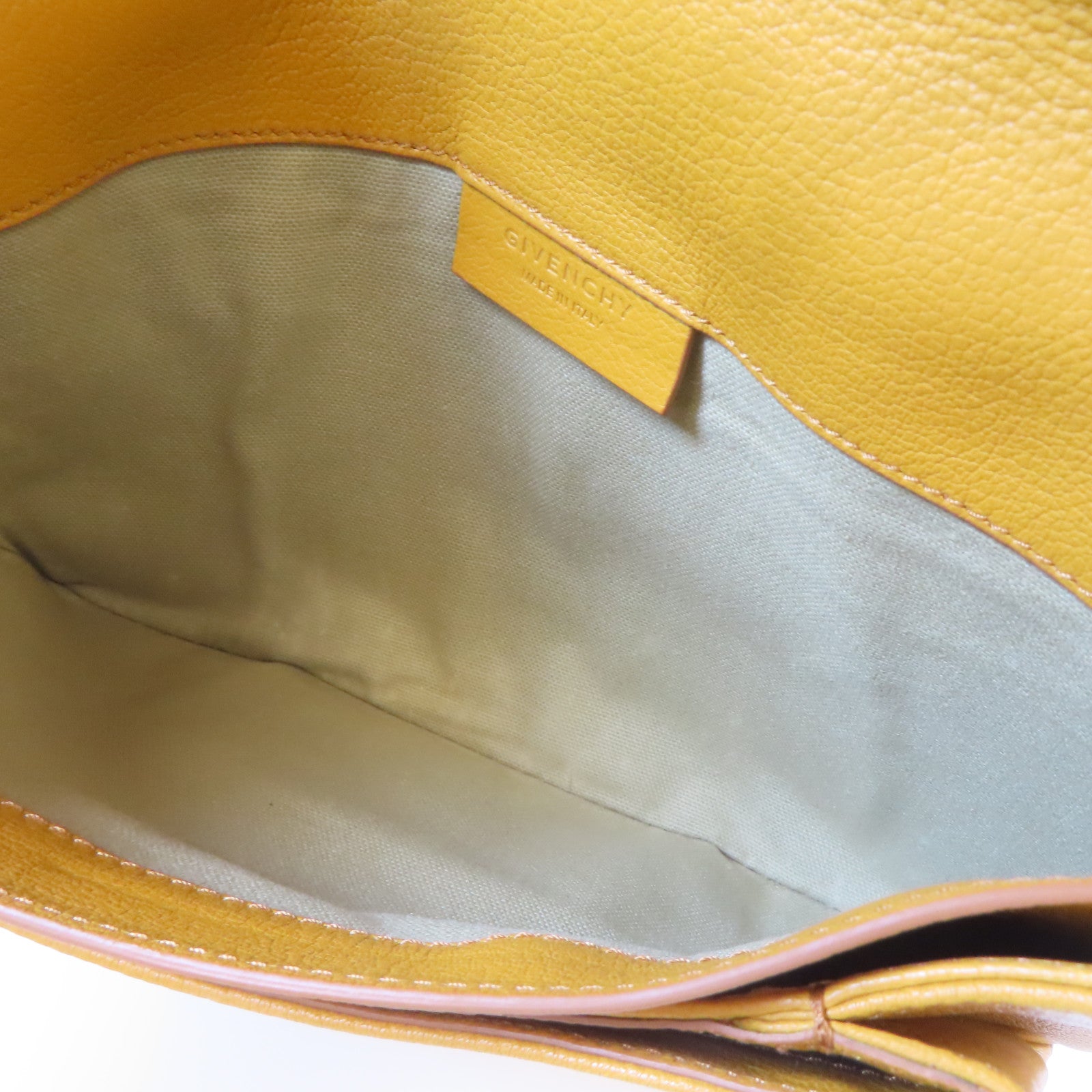 GIVENCHY 【激減優惠】牛皮皮革Cluth Bag銀扣手拿包橙色