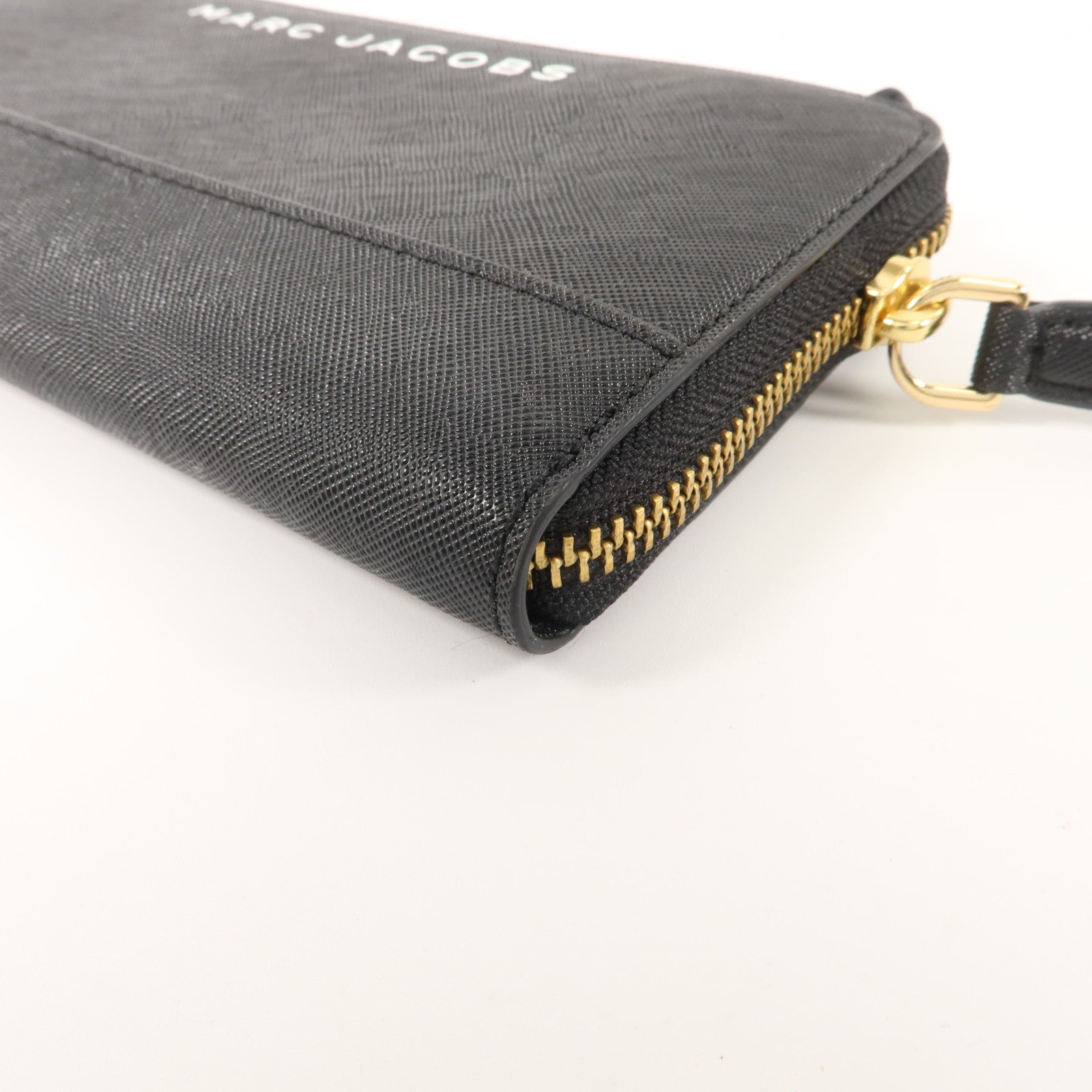 MARC JACOBS Saffiano皮革Long Round Wallet長錢包