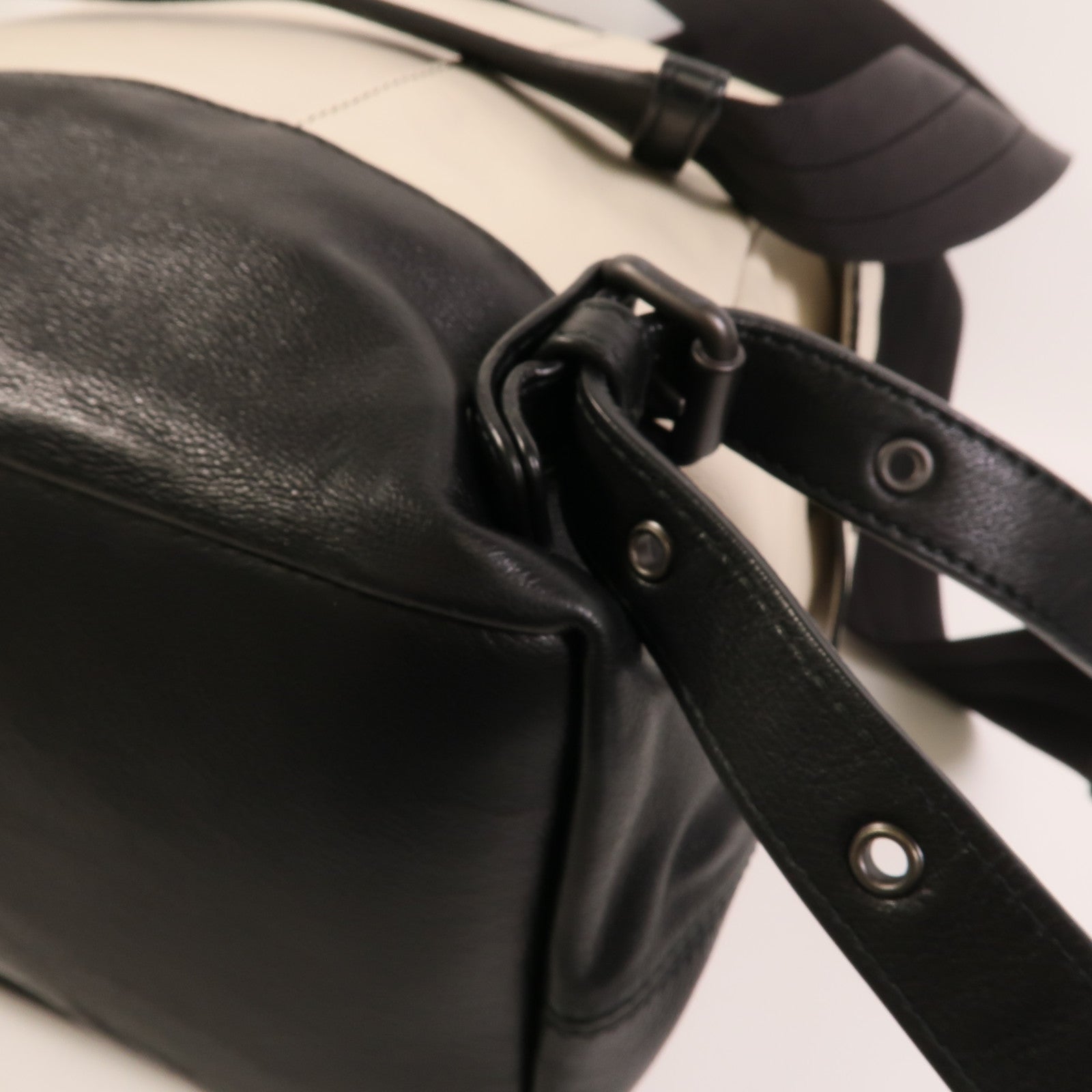BOTTEGA VENETA 牛皮皮革Backpack背包