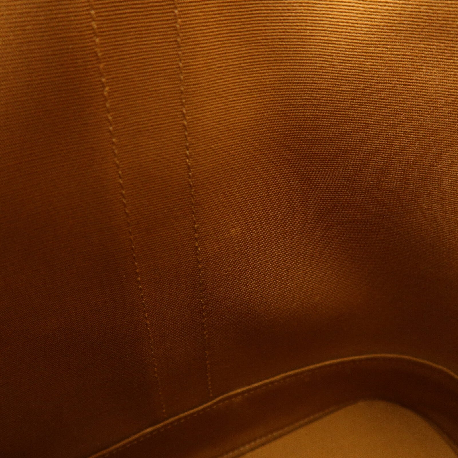 CELINE 塗層帆布Triomphe Bucket Bag Medium肩背袋