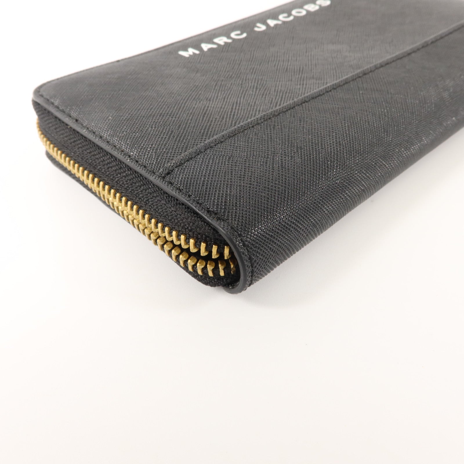 MARC JACOBS Saffiano皮革Long Round Wallet長錢包
