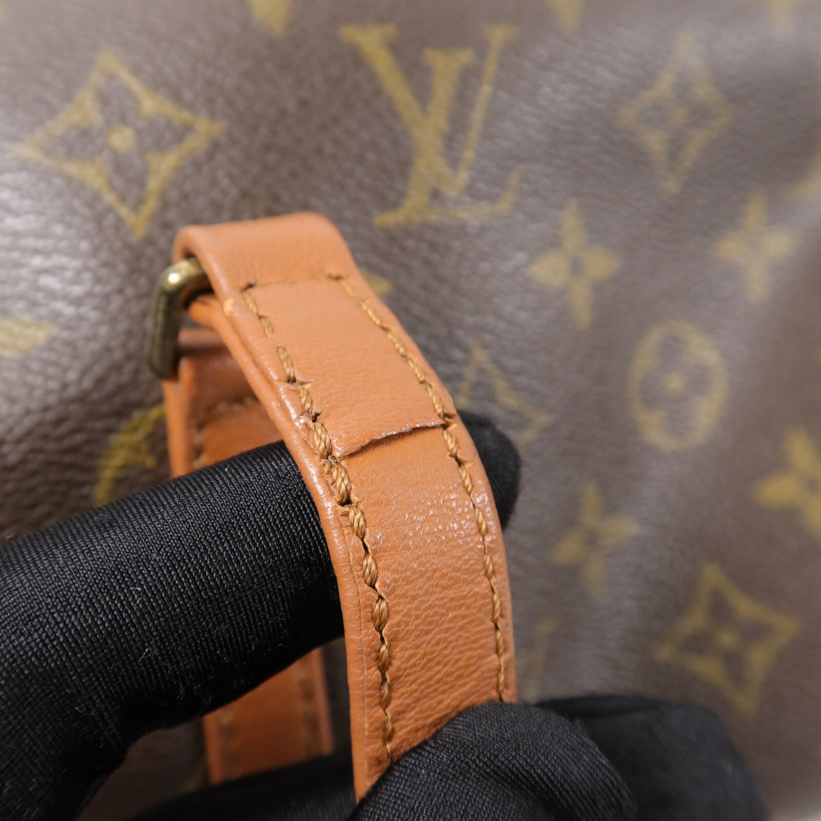 LOUIS VUITTON Monogram Papillon 30手挽袋