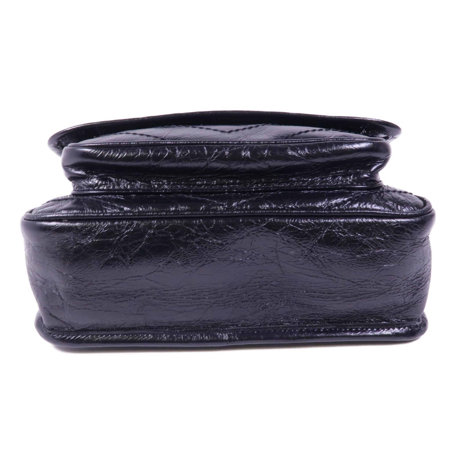 YVES SAINT LAURENT 牛皮皮革Niki Baby銀扣鏈帶肩背袋