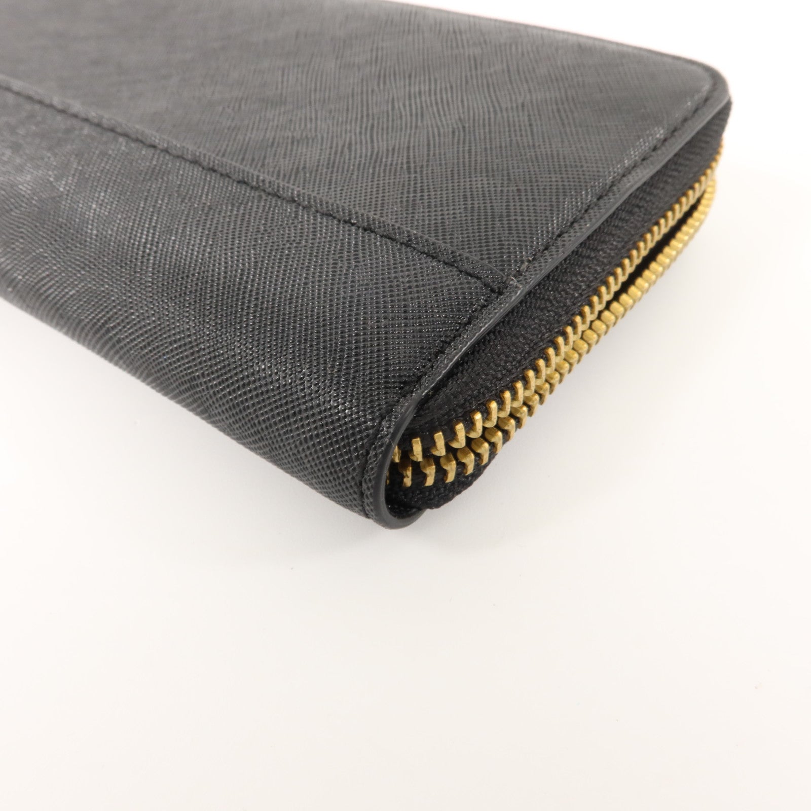 MARC JACOBS Saffiano皮革Long Round Wallet長錢包
