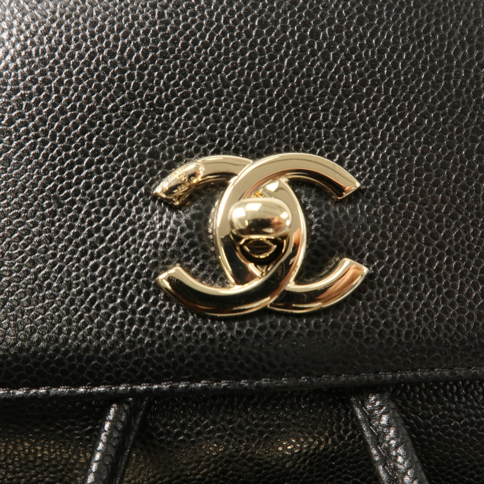 CHANEL 牛皮皮革Business Affinity Backpack鏈帶背包