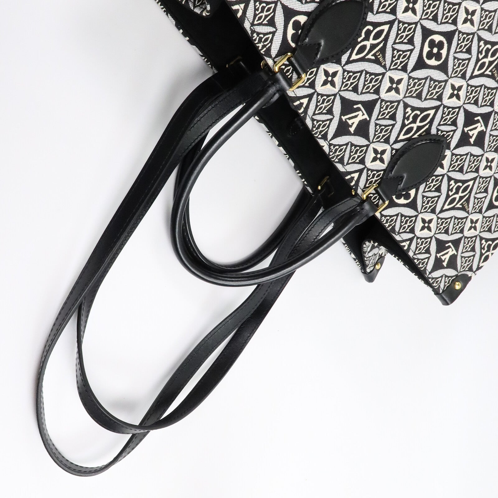LOUIS VUITTON Monogram Jacquard Since 1854 OnTheGo GMLOUIS VUITTON LV 2 Way Bag Monogram Jacquard Since 1854 OnTheGo GM M57207 Canvas金扣手挽肩背兩用袋