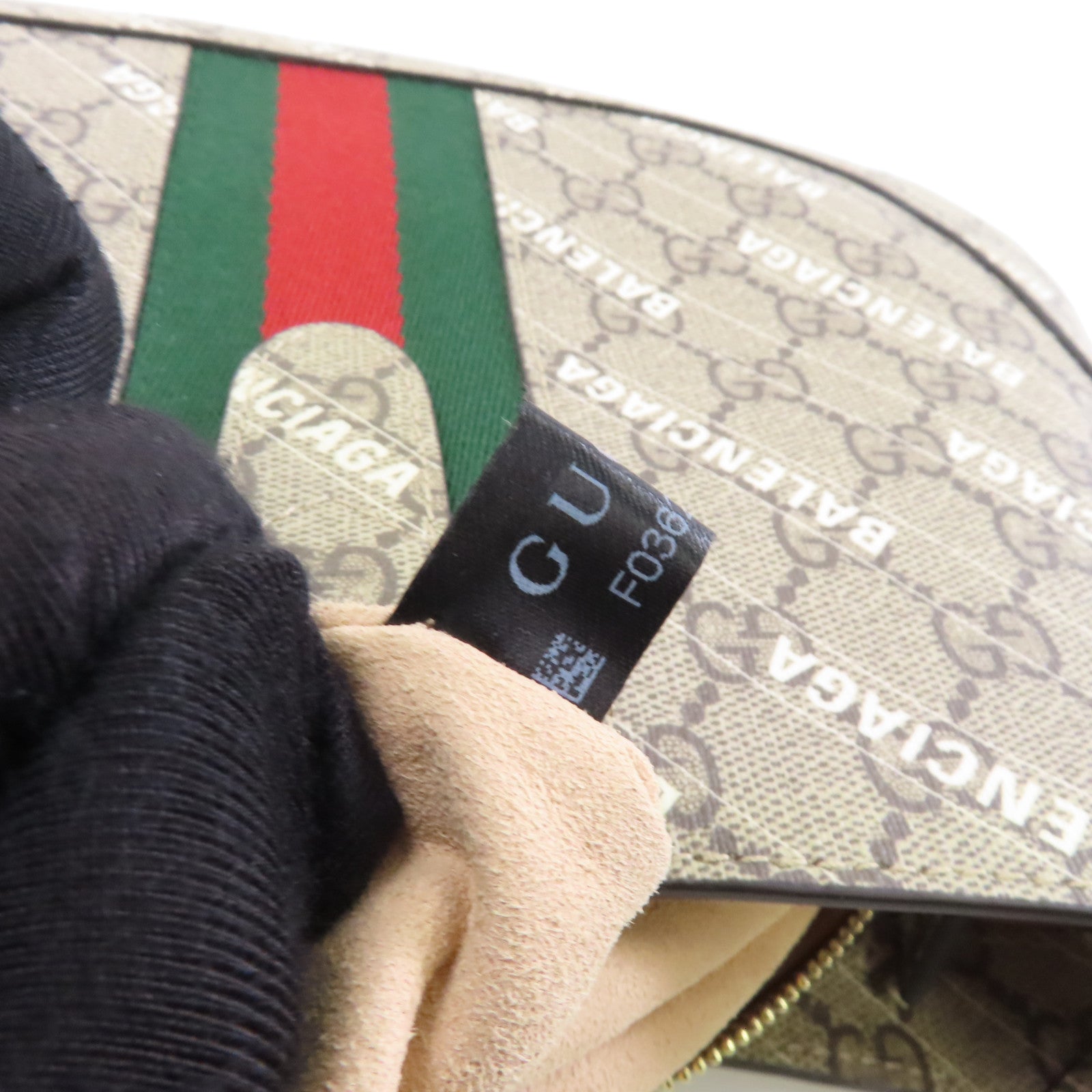 GUCCI 【激減優惠】塗層帆布Gucci X Balenciaga Shoulder Bag金扣肩背袋灰色/棕色