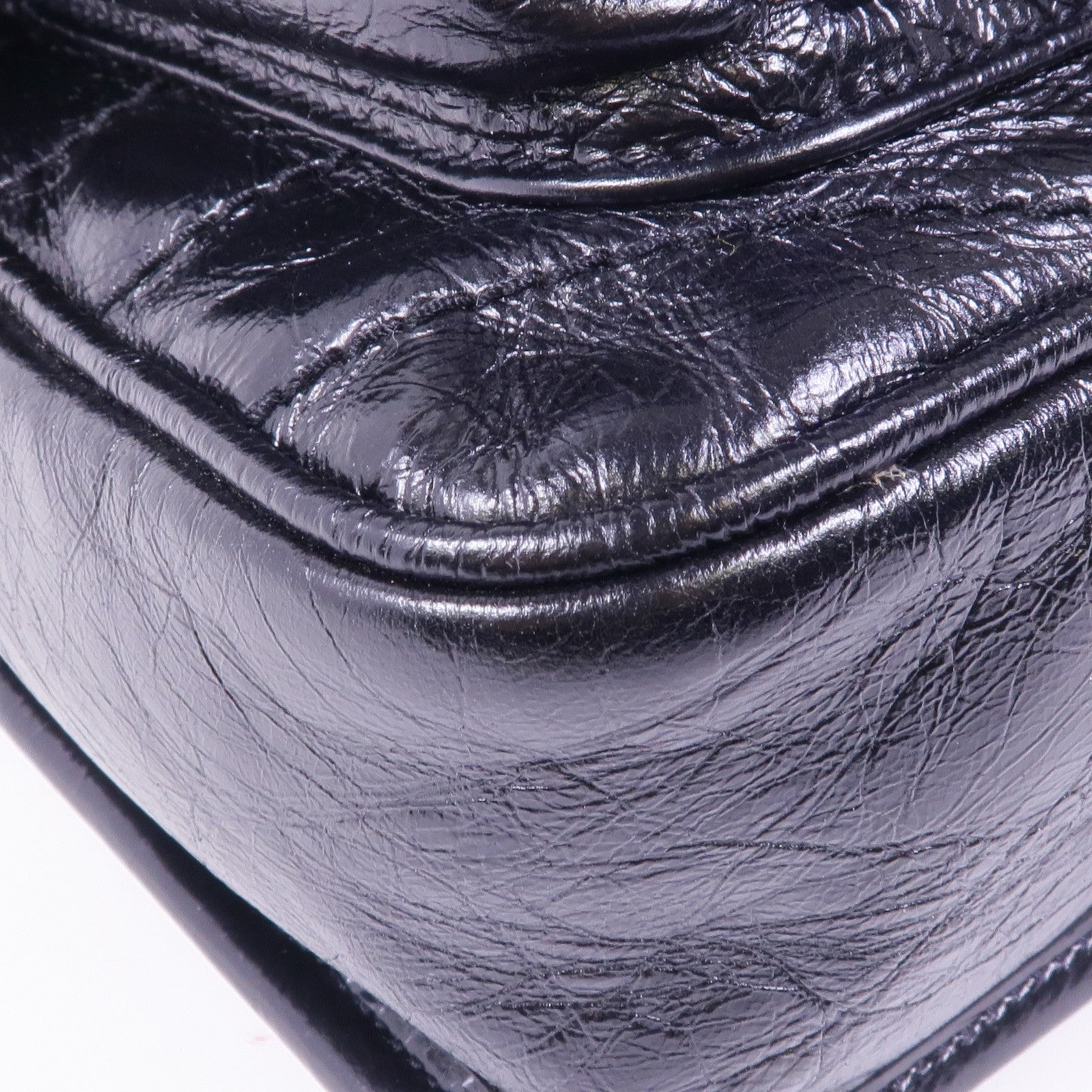 YVES SAINT LAURENT 牛皮皮革Niki Baby銀扣鏈帶肩背袋