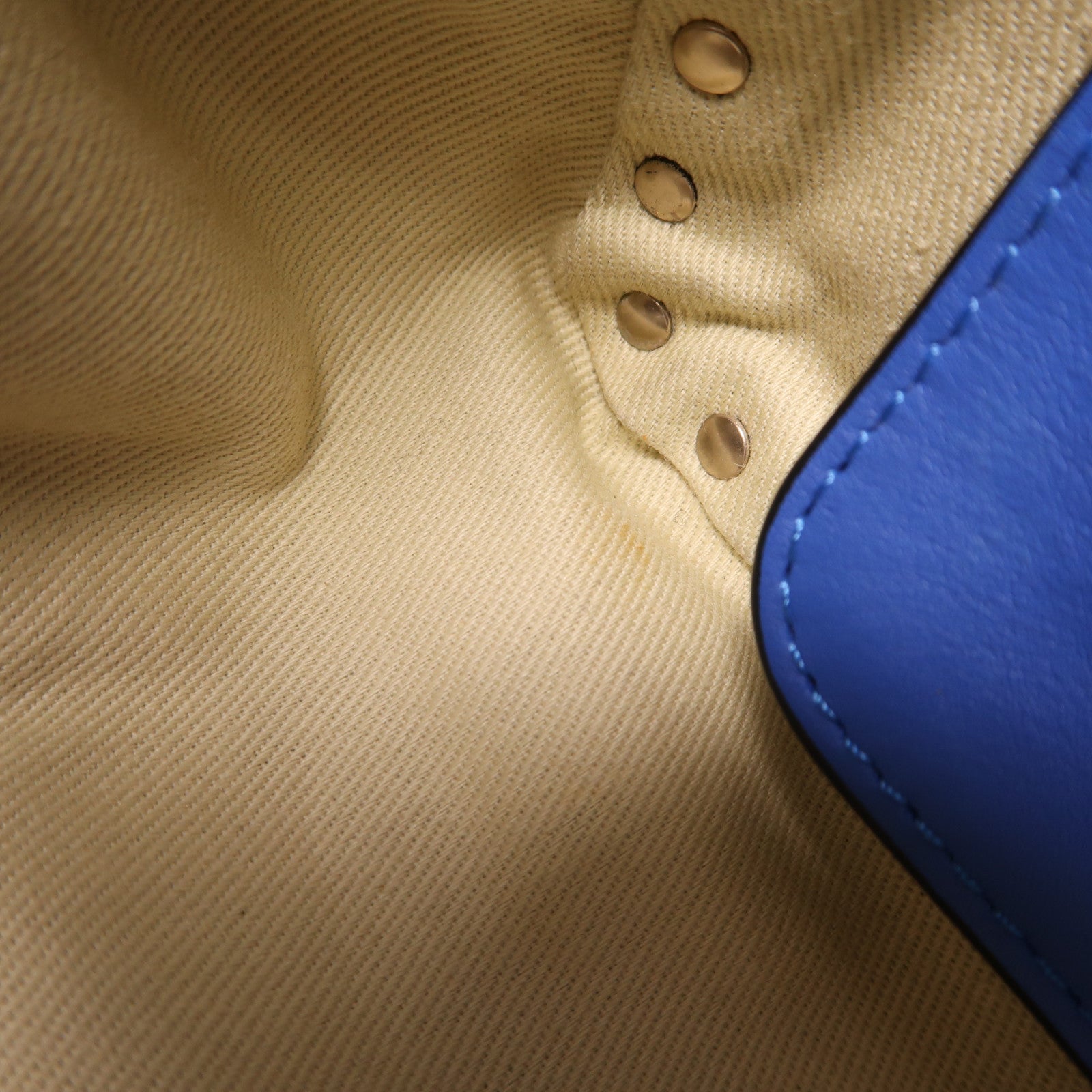 Valentino 牛皮皮革2 Way Shoulder Bag金扣手挽肩背兩用袋