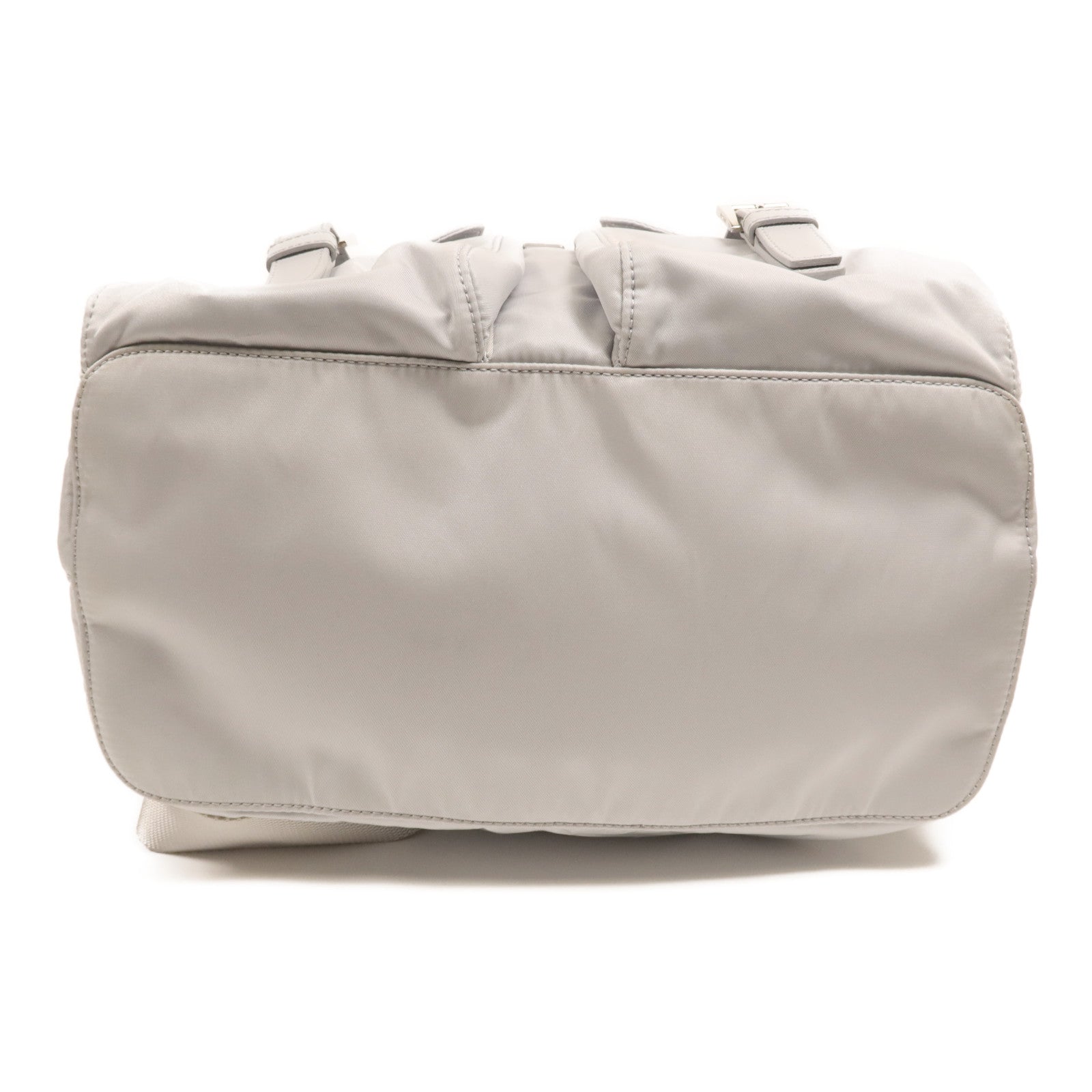 PRADA 尼龍Backpack銀扣背包