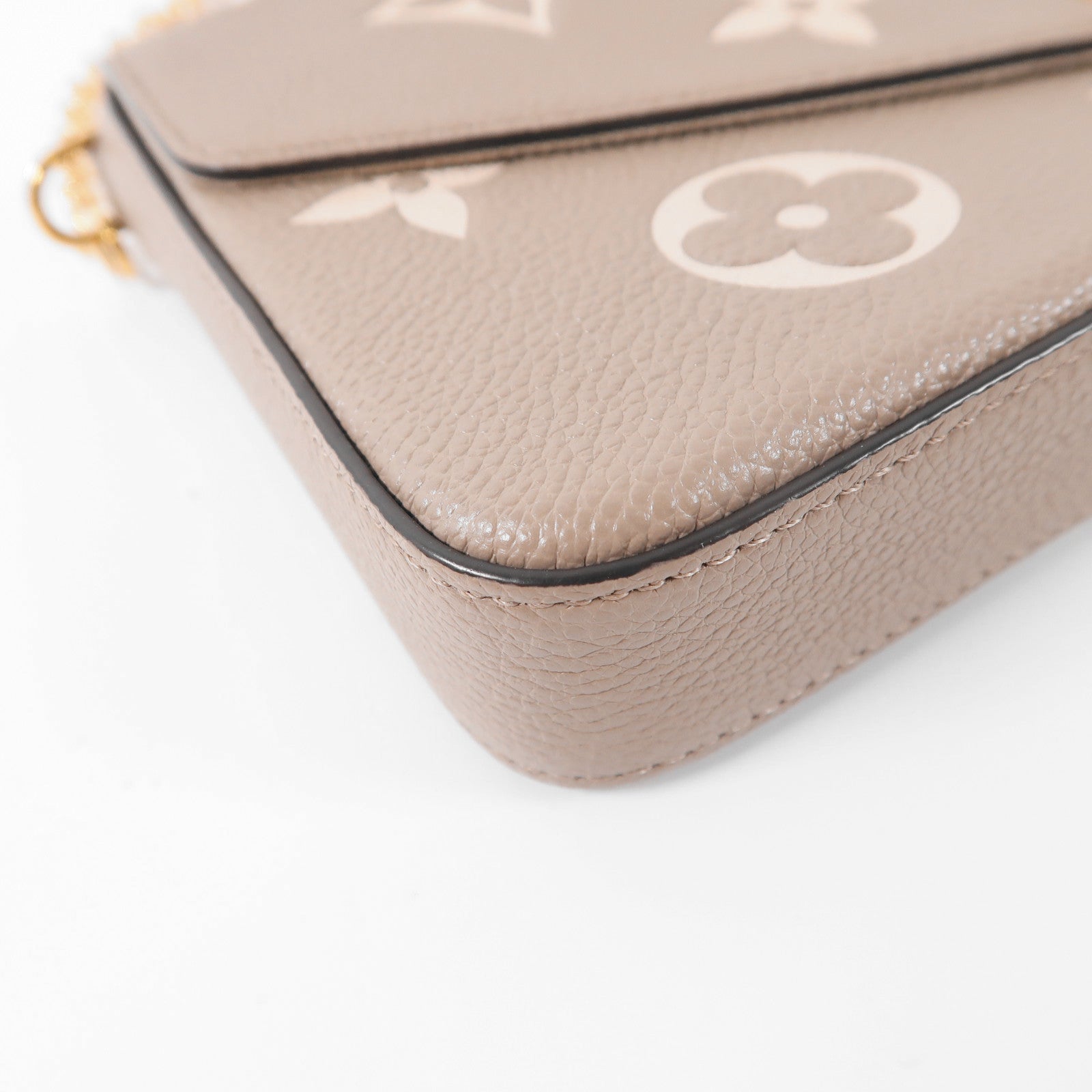 LOUIS VUITTON Monogram Empreinte Felicie Pochette金扣鏈帶肩背袋