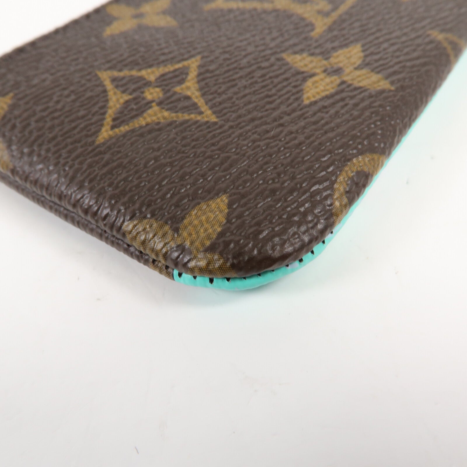 LOUIS VUITTON Monogram Key Pouch金扣零錢包