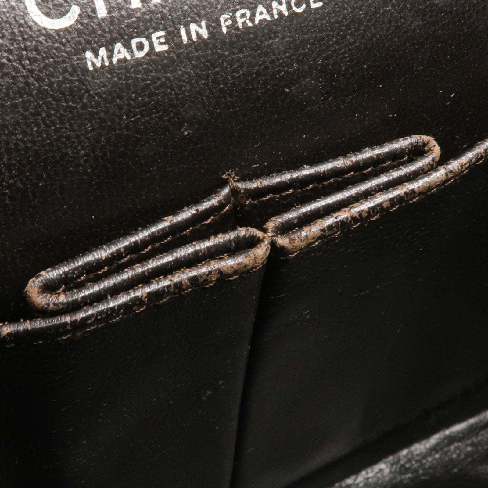 CHANEL 漆皮皮革Classic 25銀扣鏈帶肩背袋