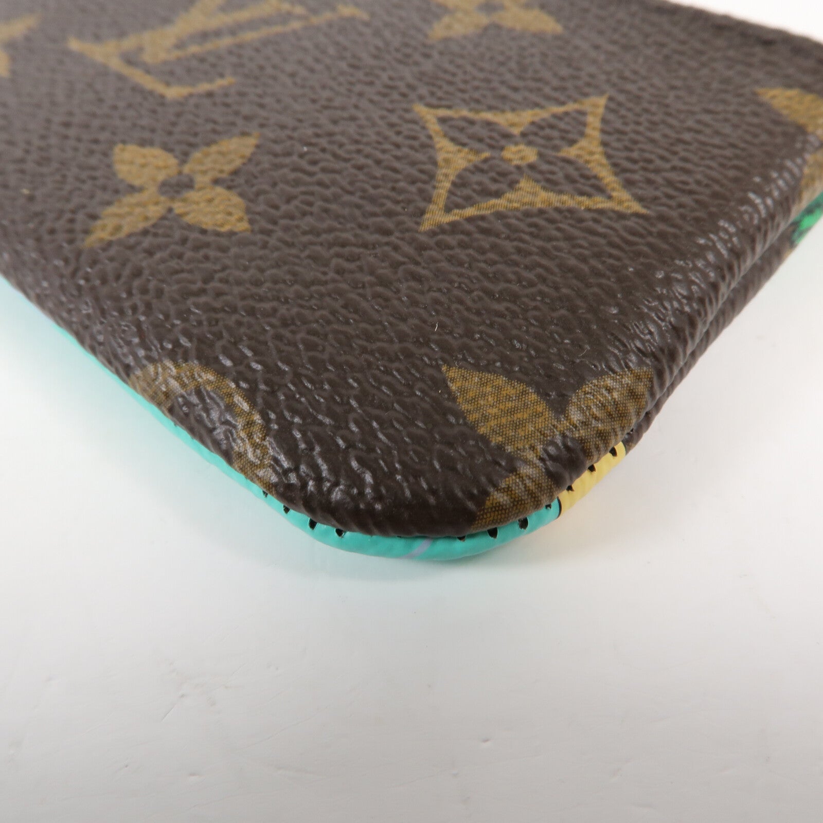 LOUIS VUITTON Monogram Key Pouch金扣零錢包