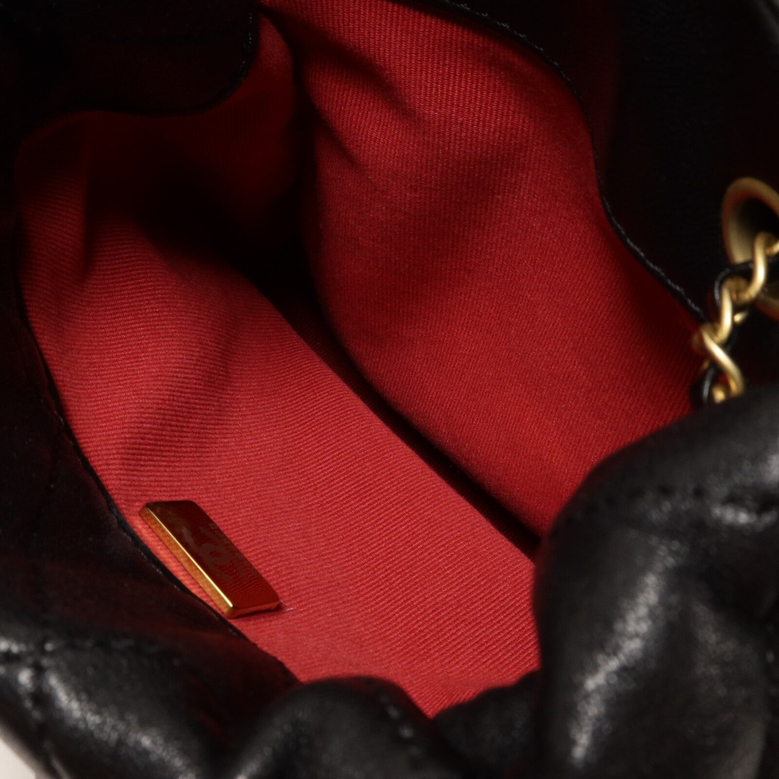CHANEL 羊皮皮革Bucket Bag With Pearl Handle鏈帶手挽肩背兩用袋