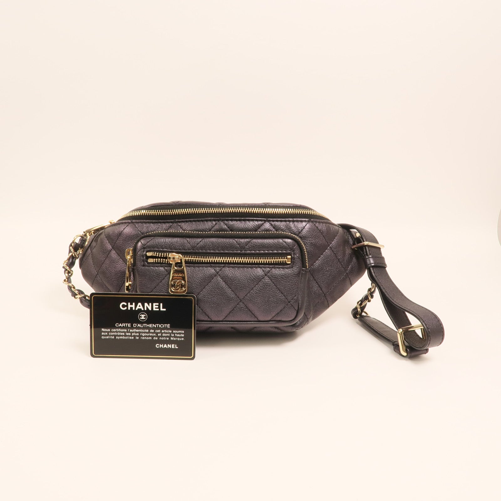 CHANEL 牛皮皮革Waist Bag金扣鏈帶腰包