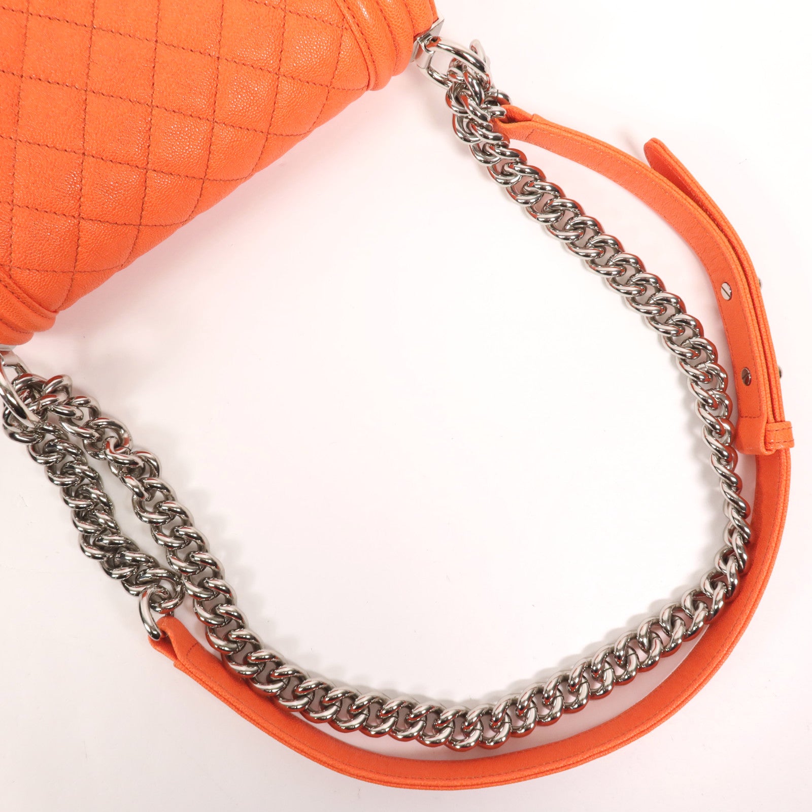 CHANEL 牛皮皮革Boy 20銀扣肩背袋