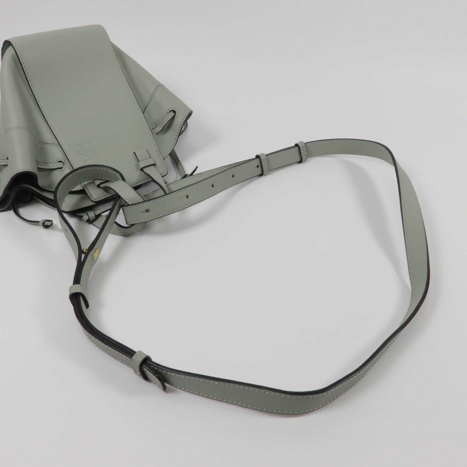 LOEWE 牛皮皮革Hammock Mini手挽肩背兩用袋