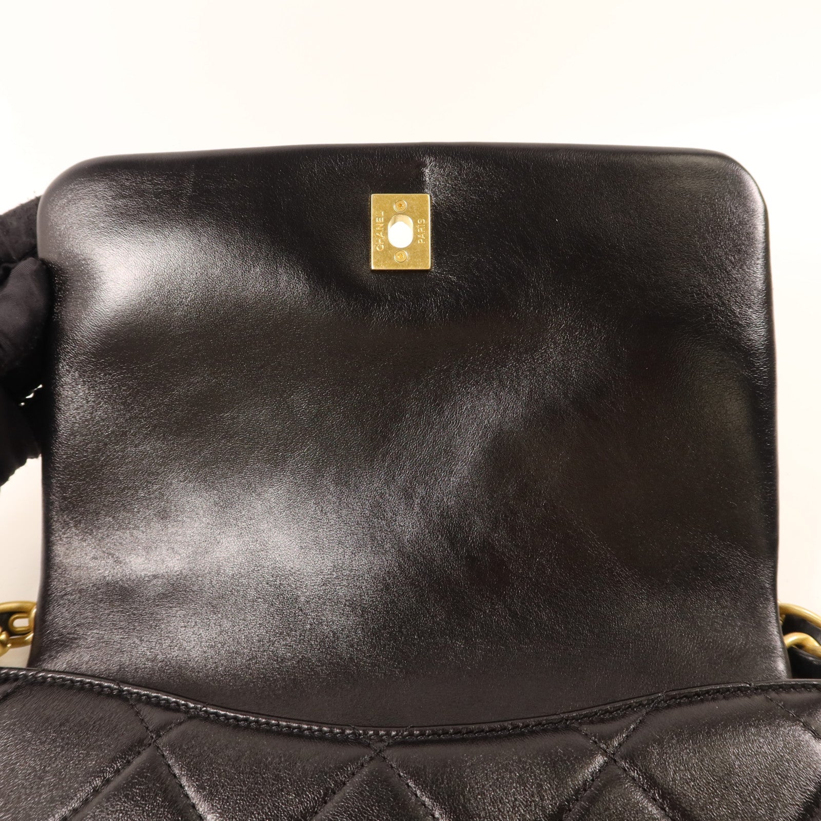 CHANEL 牛皮皮革Chain Shoulder金扣鏈帶肩背袋