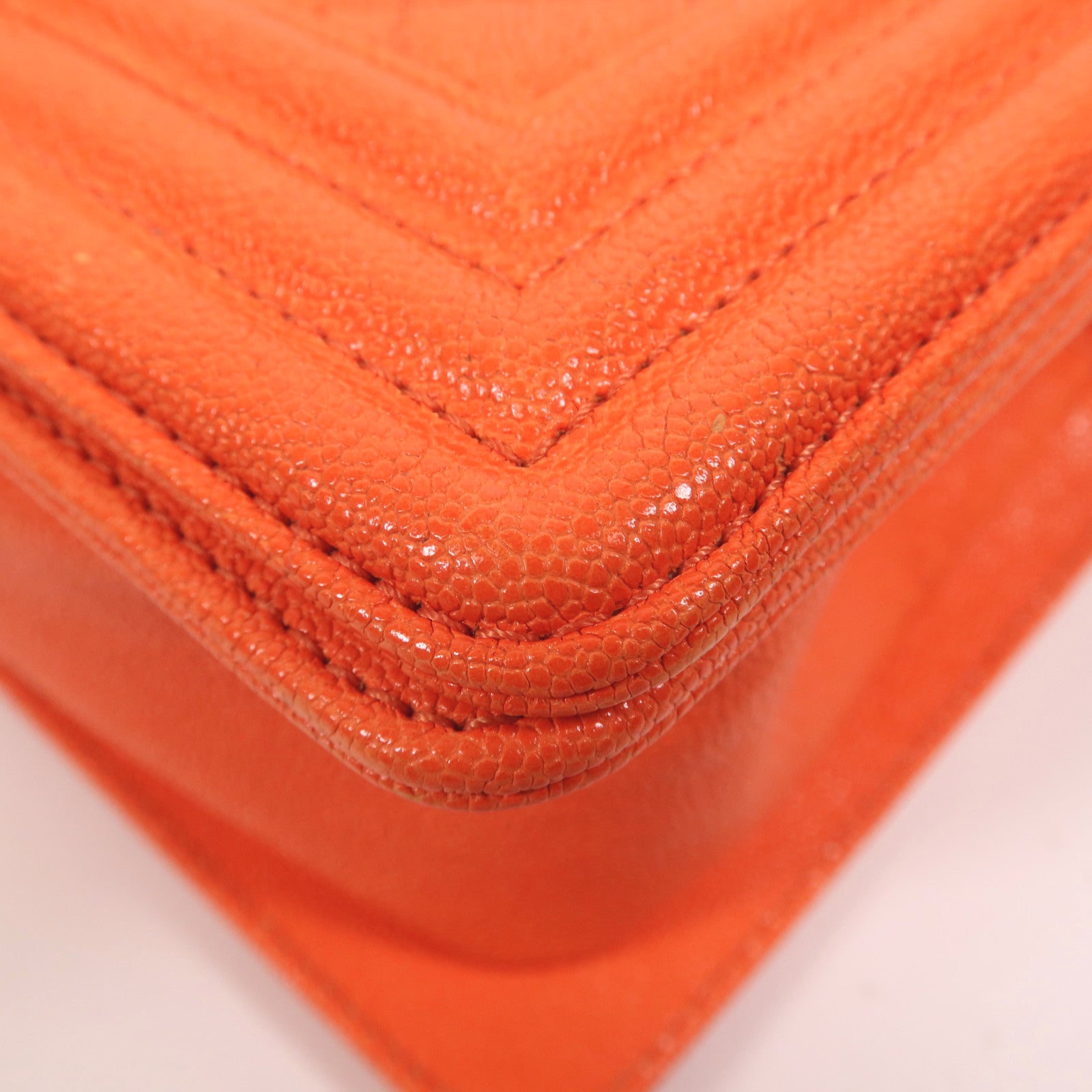 CHANEL 牛皮皮革Boy 20銀扣肩背袋