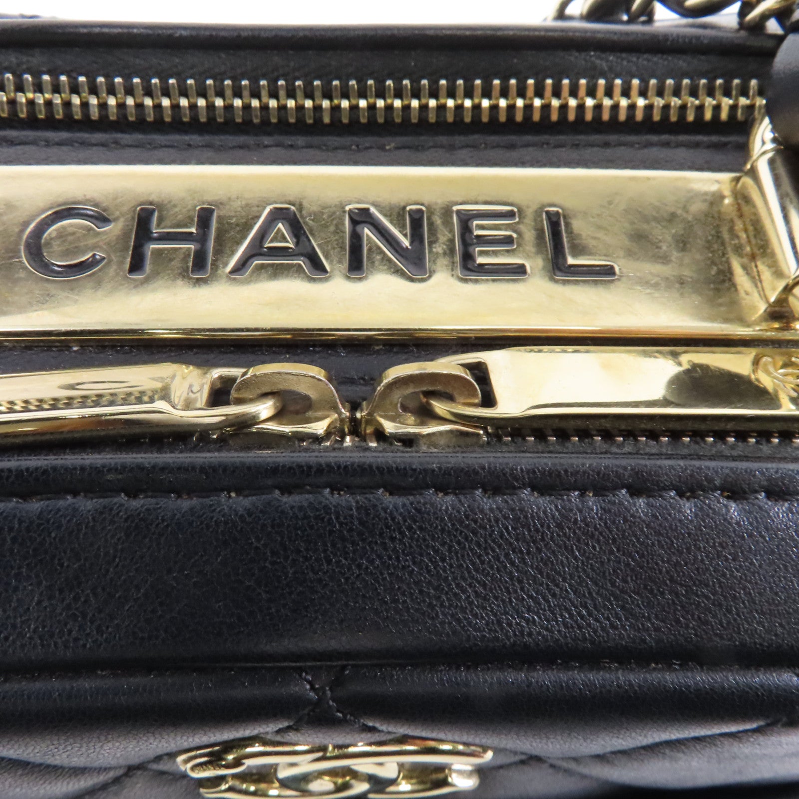 CHANEL 菱格羊皮皮革Small Trendy CC Bowling金扣手挽肩背兩用袋黑色