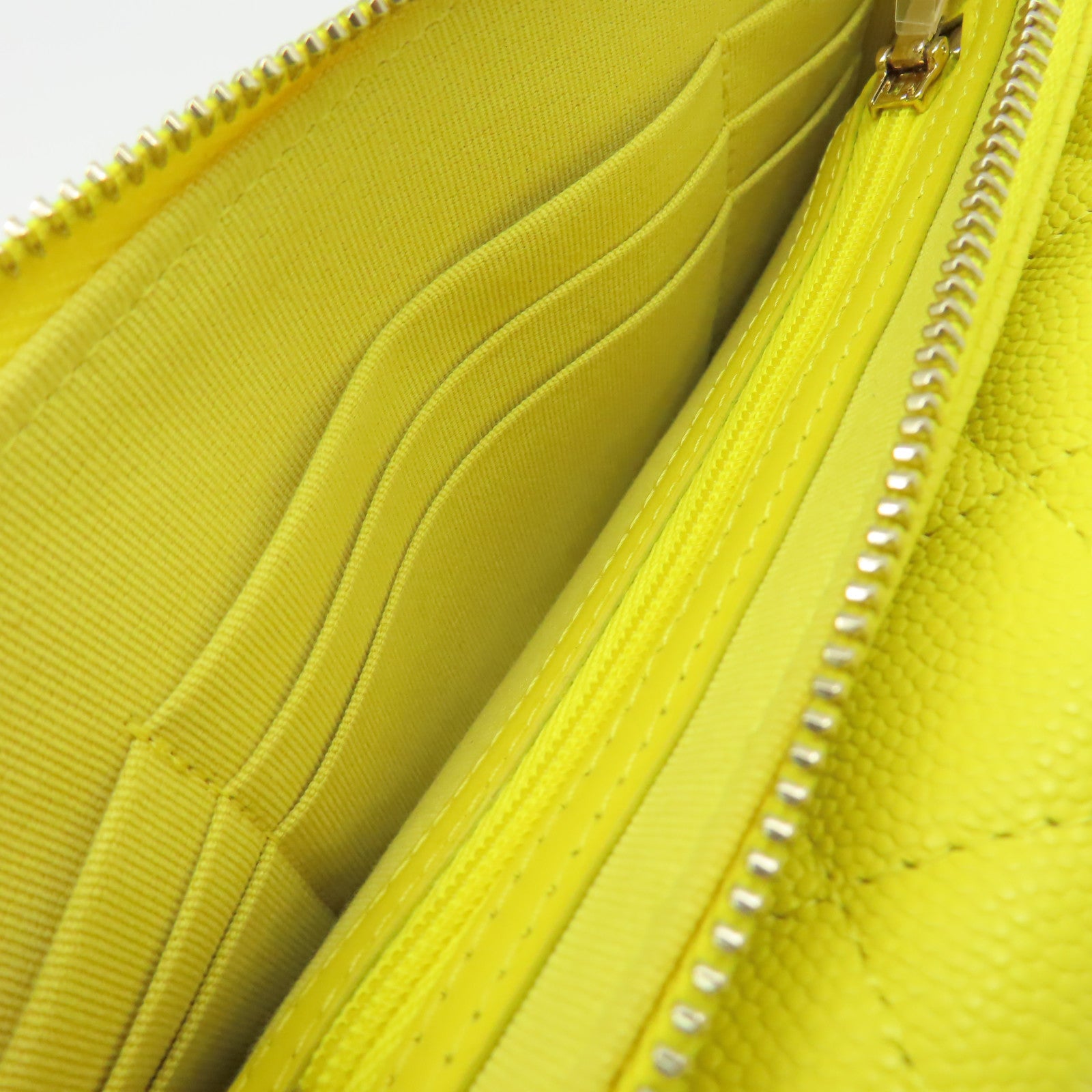 CHANEL 【激減優惠】菱格Caviar皮革Chain Shoulder Bag金扣鏈帶肩背袋黃色
