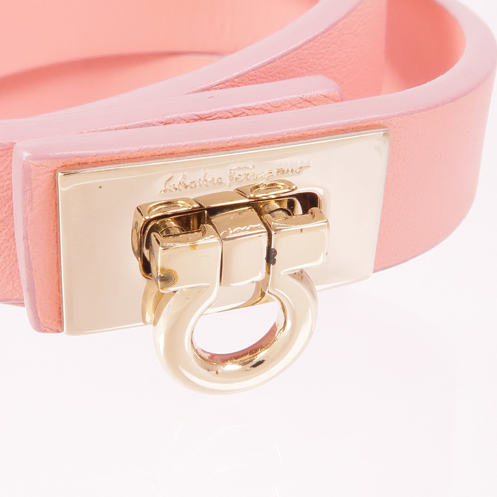 Salvatore Ferragamo 牛皮皮革Bracelet金扣手帶