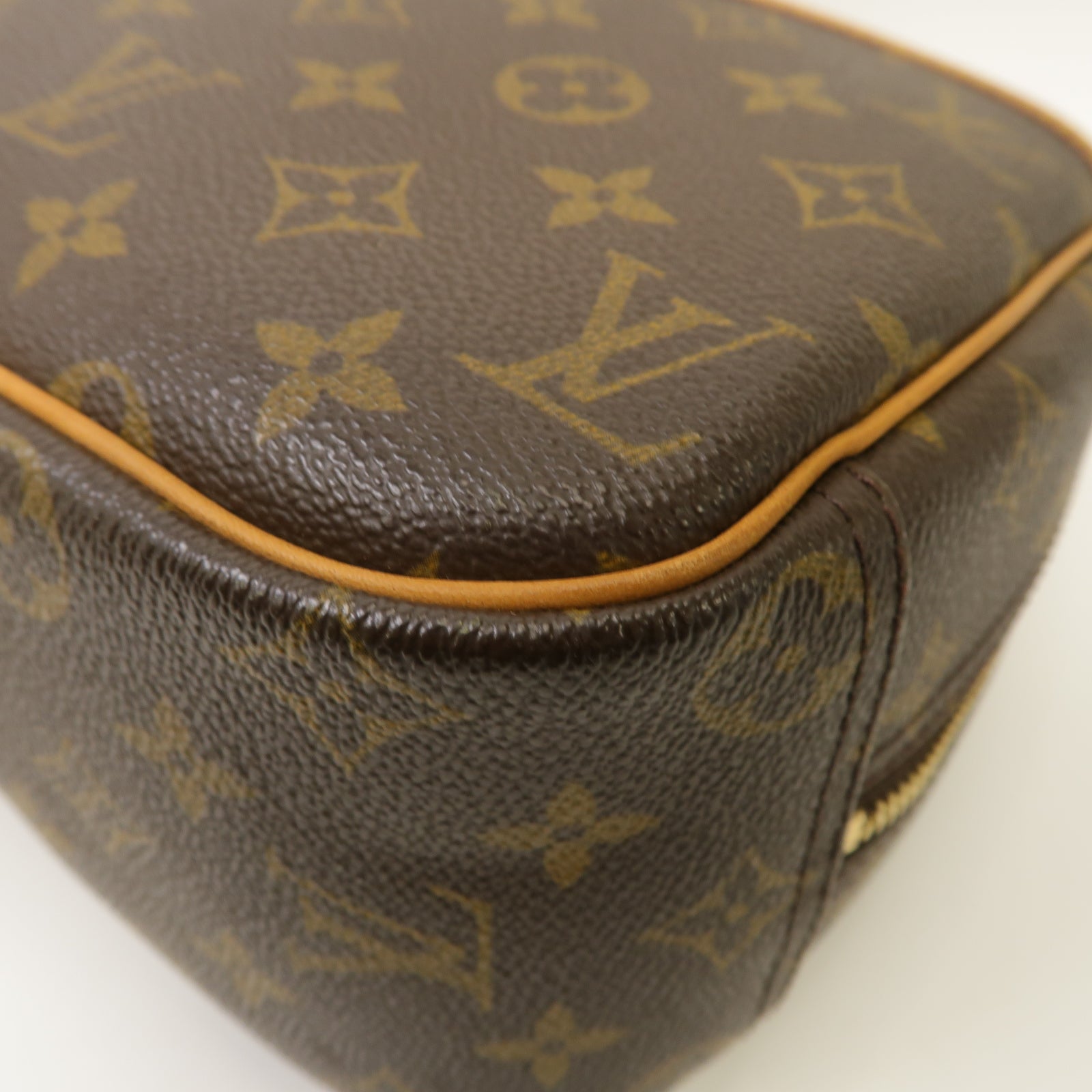 LOUIS VUITTON Monogram Trouville Hand Bag金扣手挽袋啡色