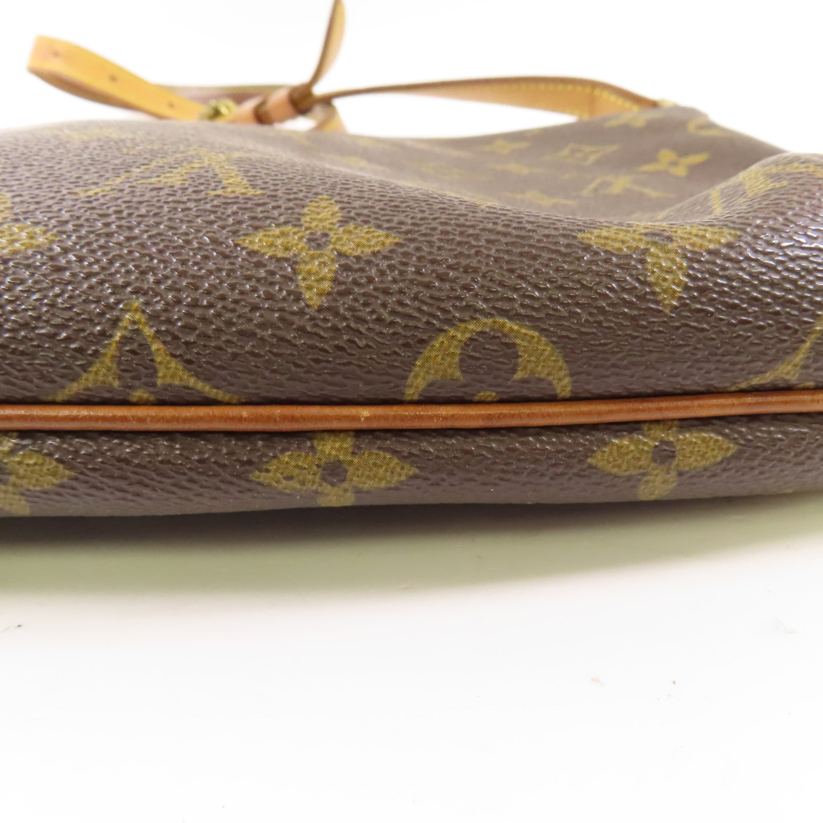 LOUIS VUITTON 【激減優惠】Monogram Musette Tango Short金扣肩背袋