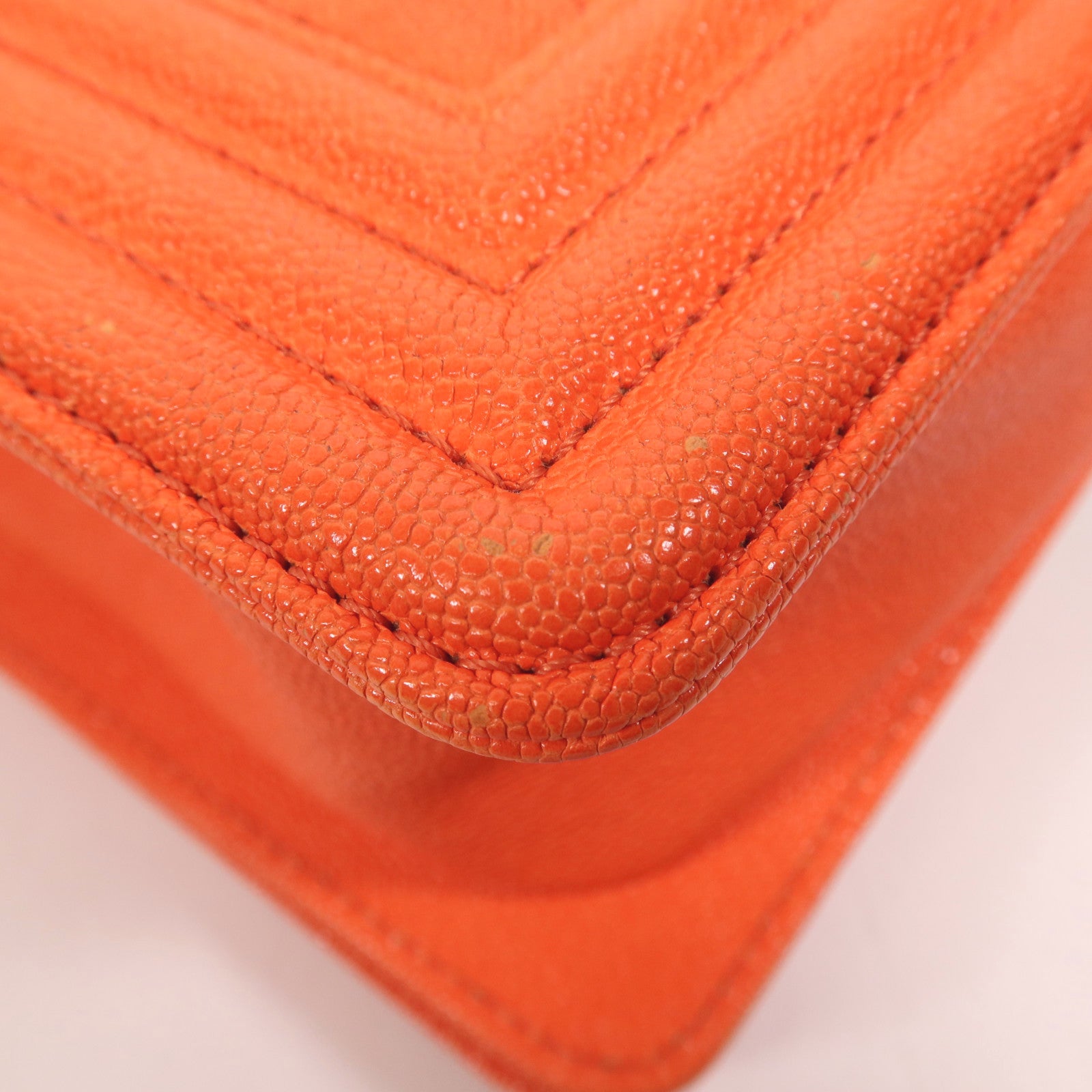 CHANEL 牛皮皮革Boy 20銀扣肩背袋