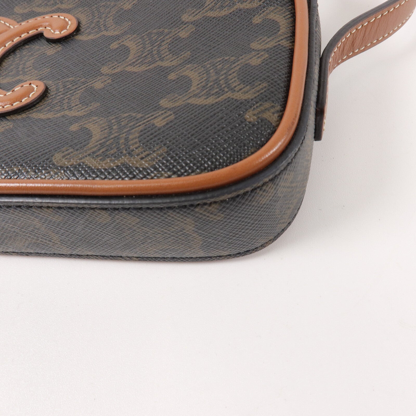 CELINE 塗層帆布Mini Camera Bag