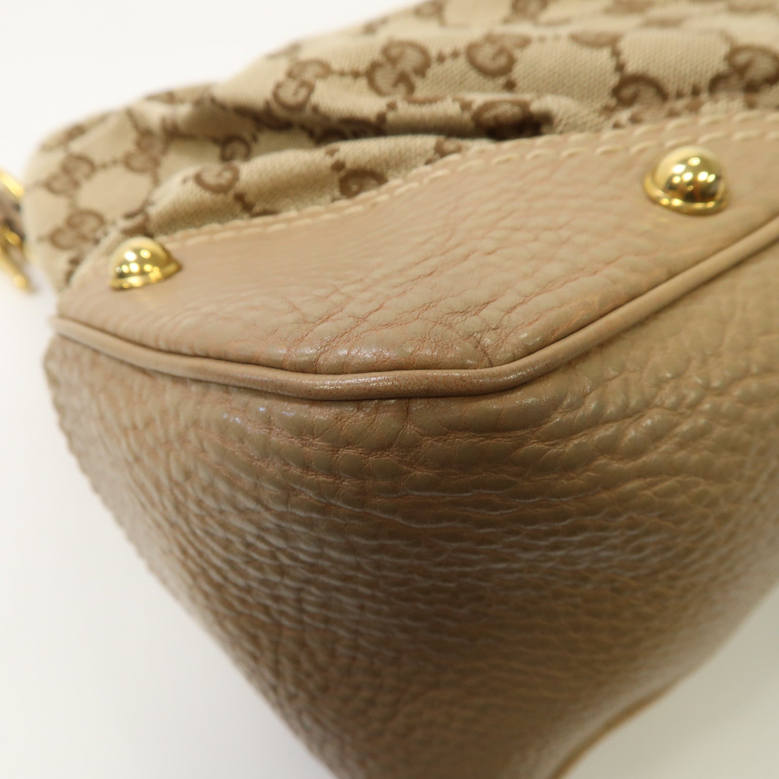 GUCCI 帆布Shoulder Bag金扣肩背袋米色