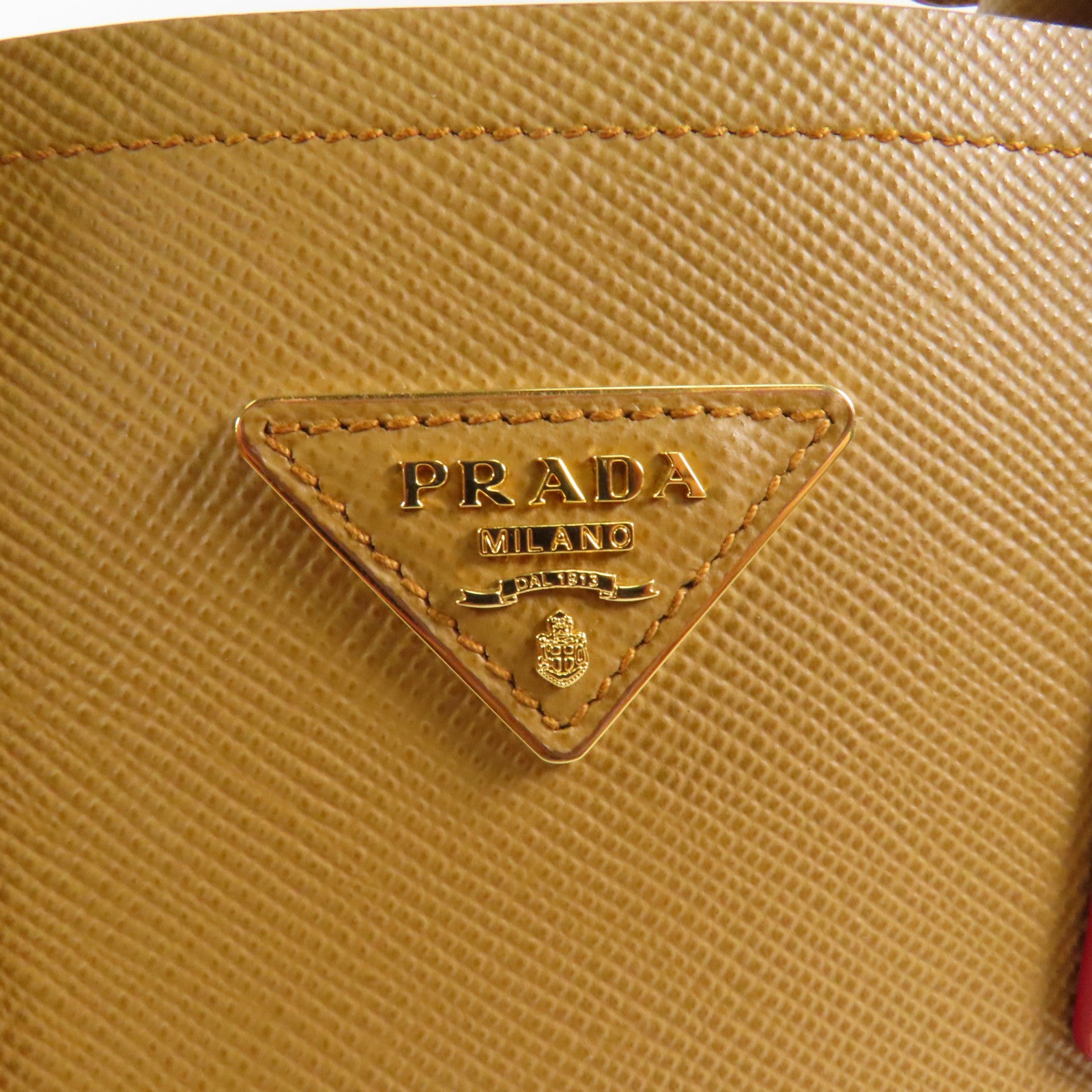 PRADA 牛皮皮革2 Way Shoulder金扣手挽肩背兩用袋
