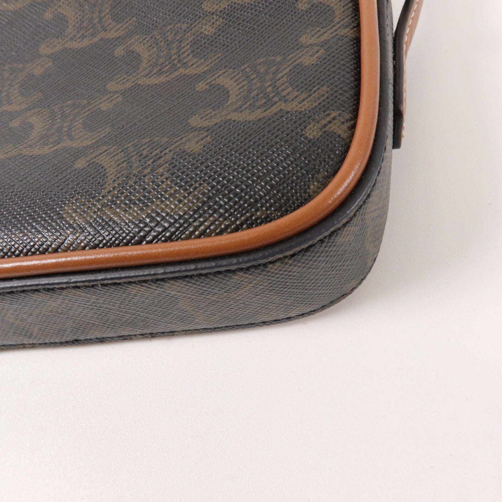 CELINE 塗層帆布Mini Camera Bag