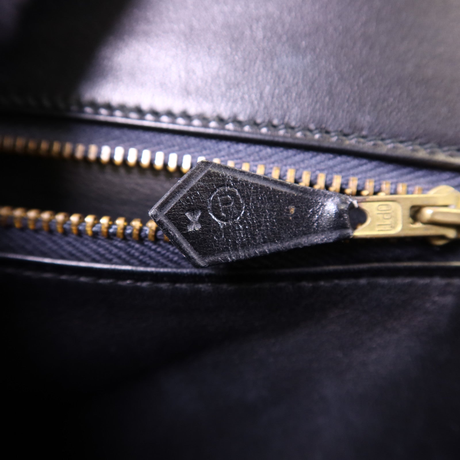 HERMES Box Calf皮革Constance 24金扣肩背袋