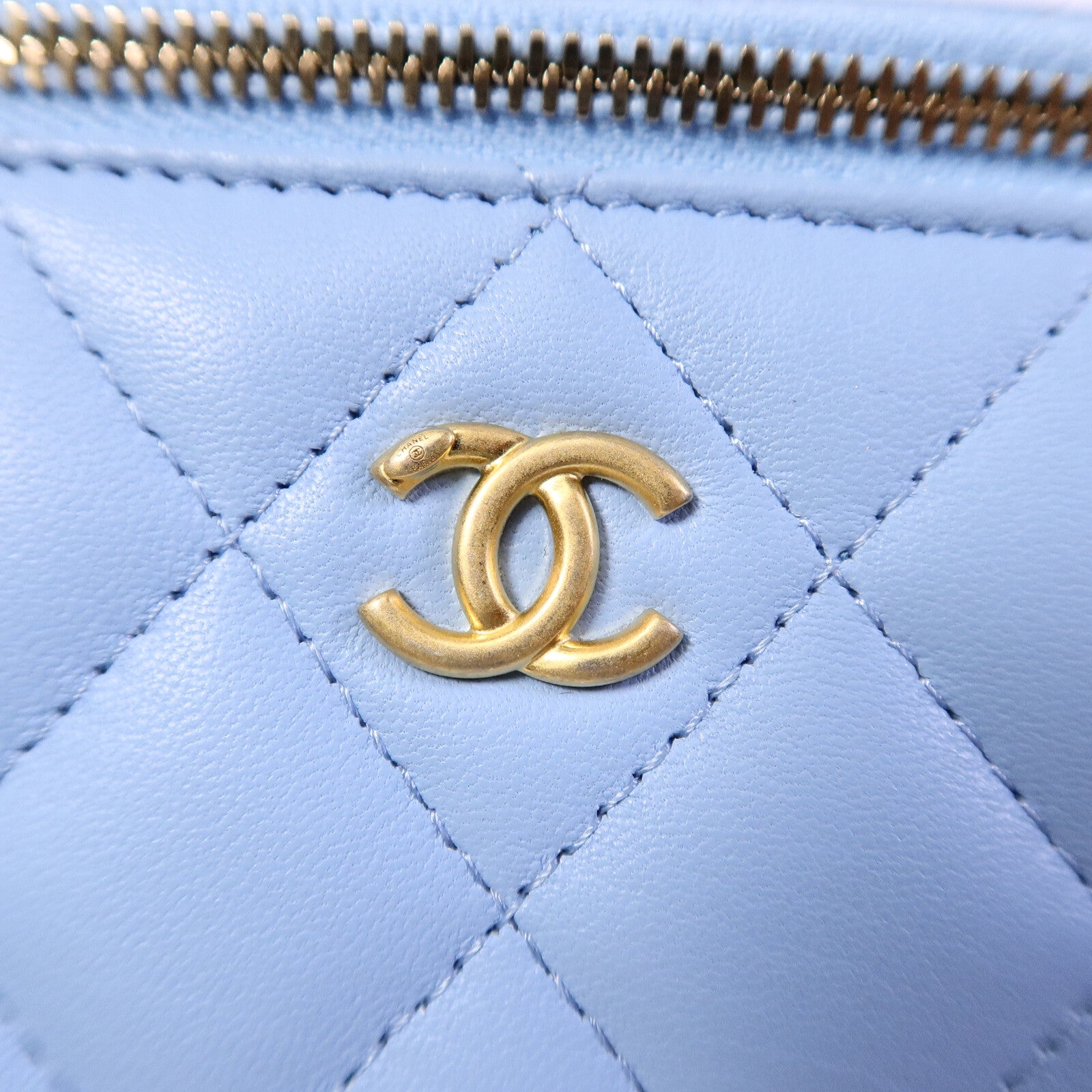 CHANEL 羊皮皮革Vanity Case鏈帶肩背袋