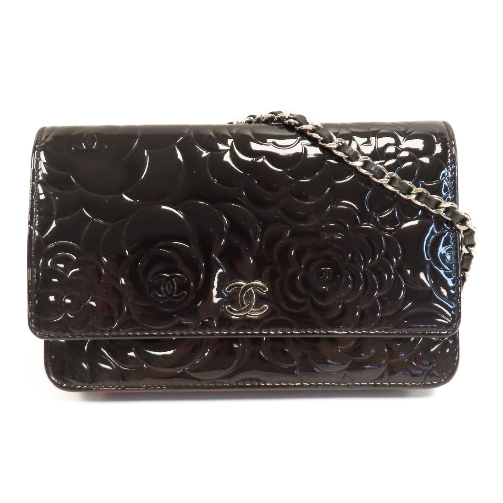 CHANEL 漆皮皮革Camellia Wallet On Chain銀扣鏈帶肩背袋黑色