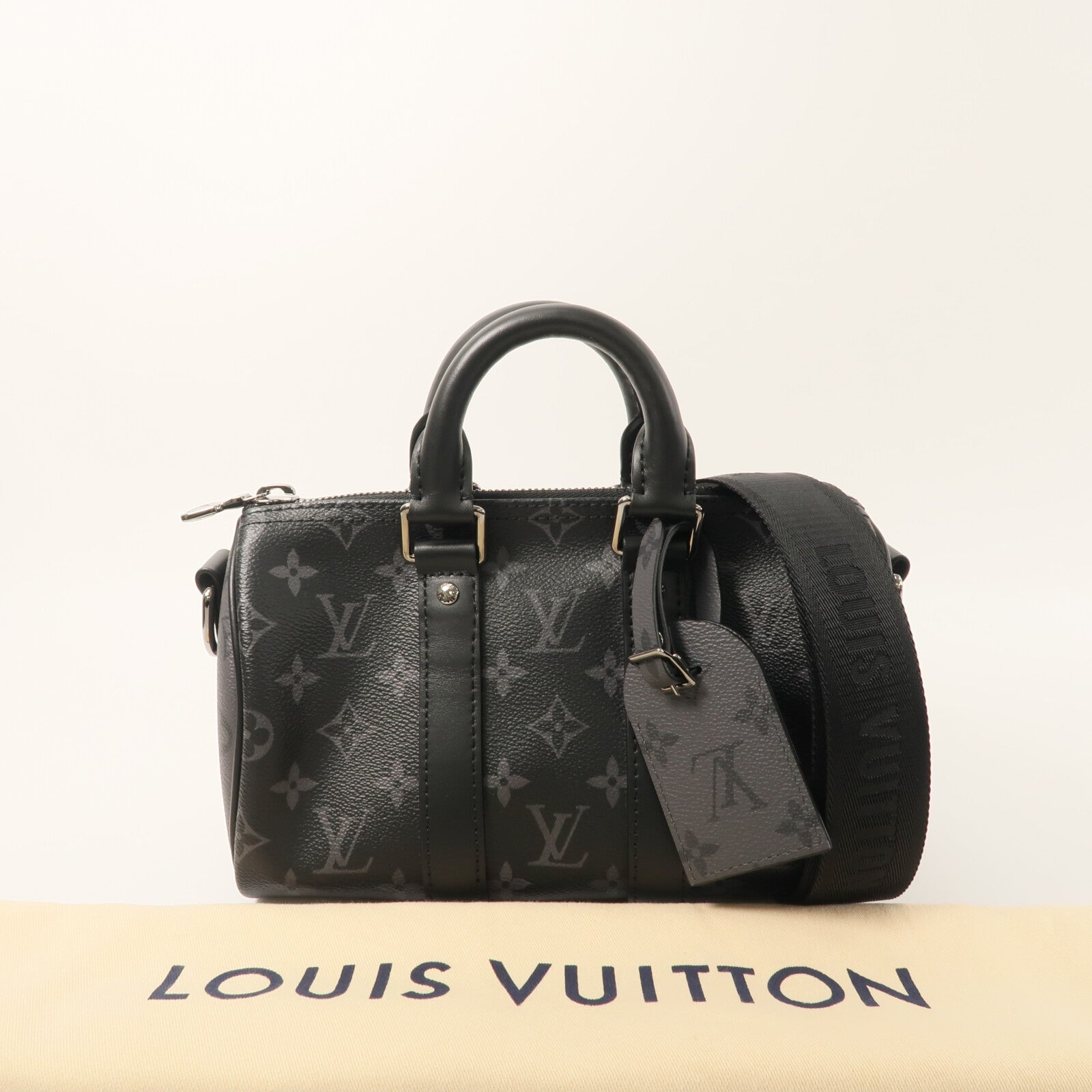 LOUIS VUITTON Monogram Eclipse Keepall Bandouliere 25手挽肩背兩用袋