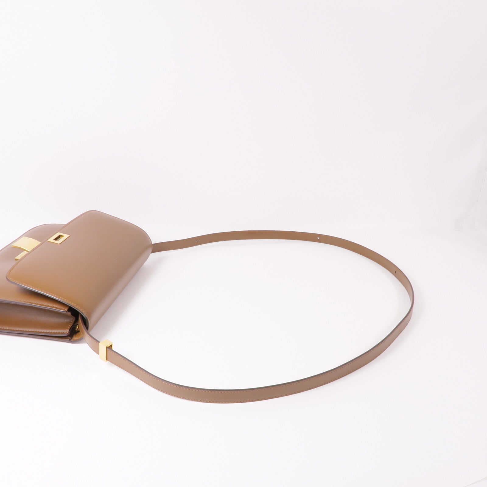 CELINE 牛皮皮革Classic Box金扣肩背袋