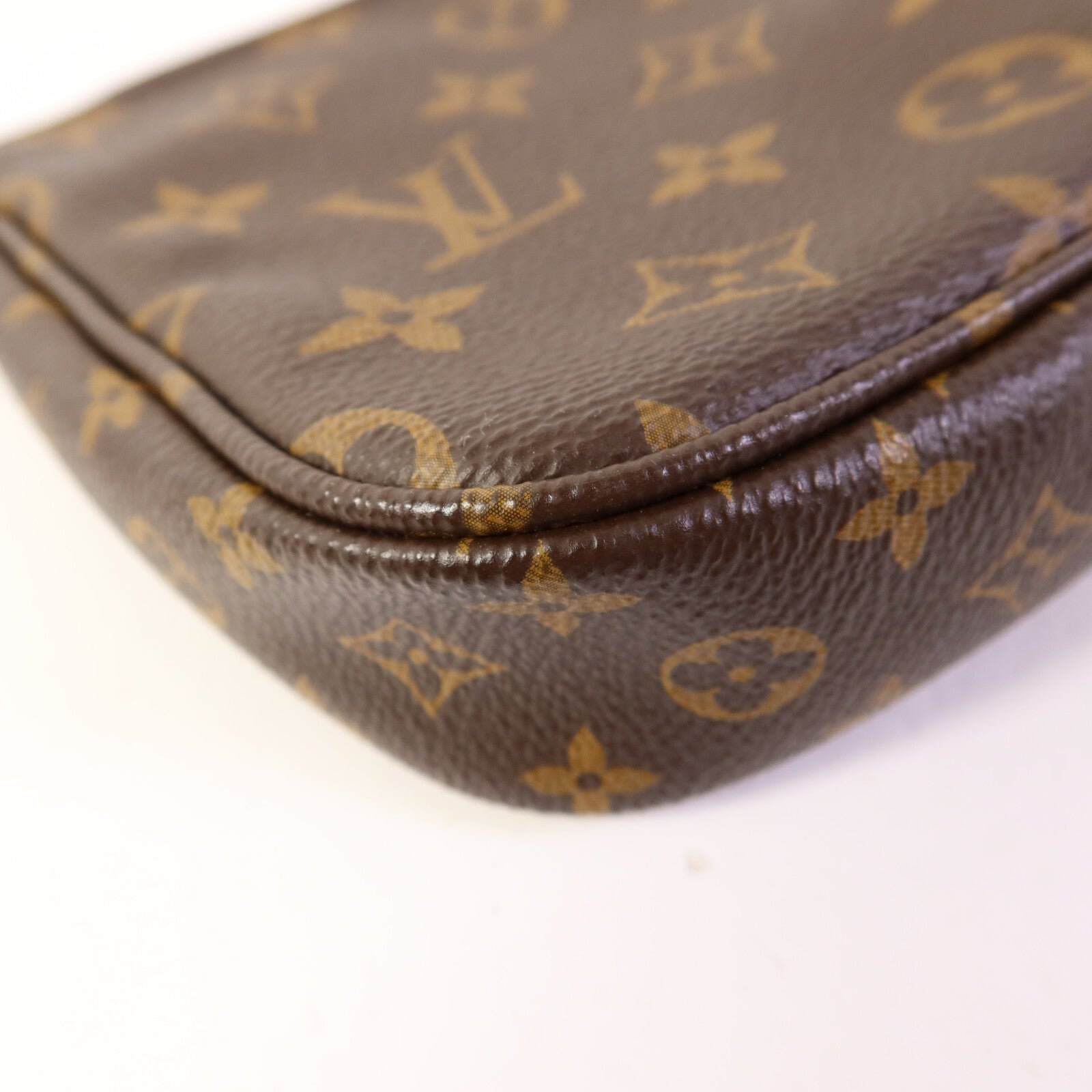LOUIS VUITTON Monogram Multi Pochette Accessoires金扣肩背袋