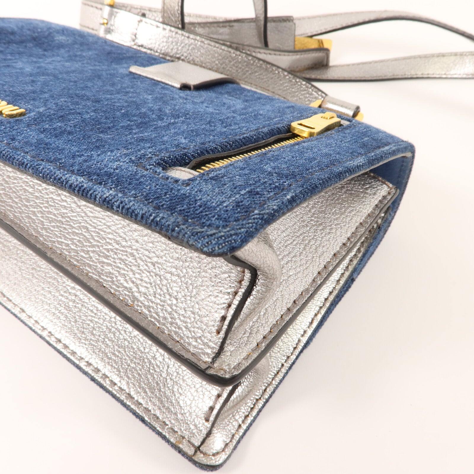 Miu Miu 牛仔布料Shoulder Bag肩背袋
